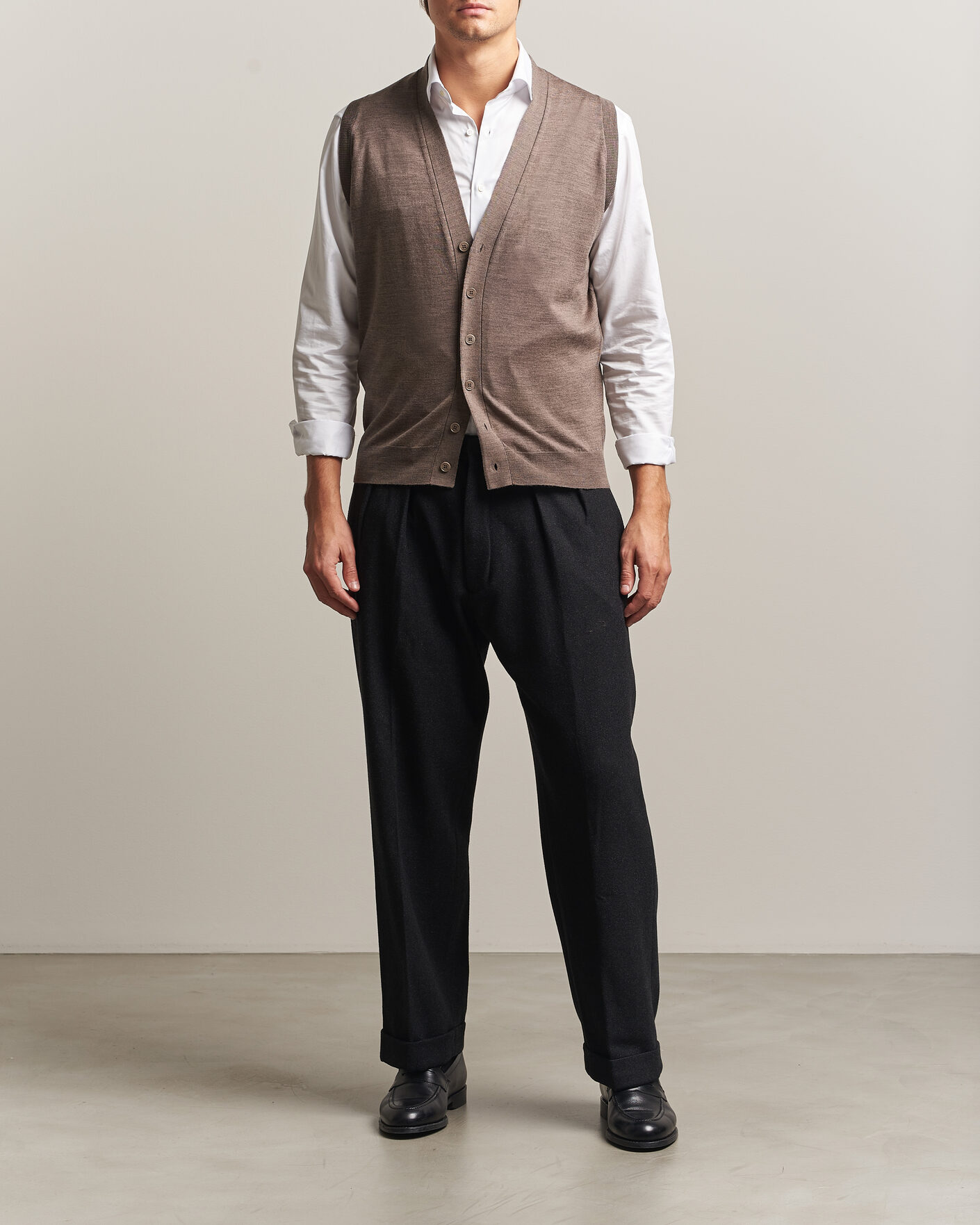 Herre | Trøjer | John Smedley | Bolton Extra Fine Merino Waistcoat Mushroom Brown
