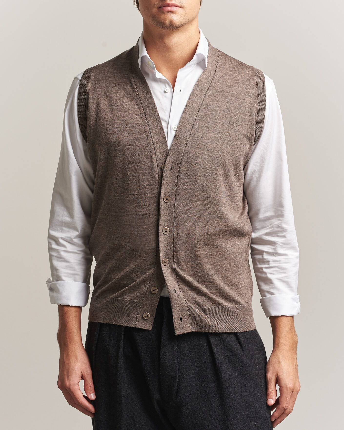Herre | Trøjer | John Smedley | Bolton Extra Fine Merino Waistcoat Mushroom Brown