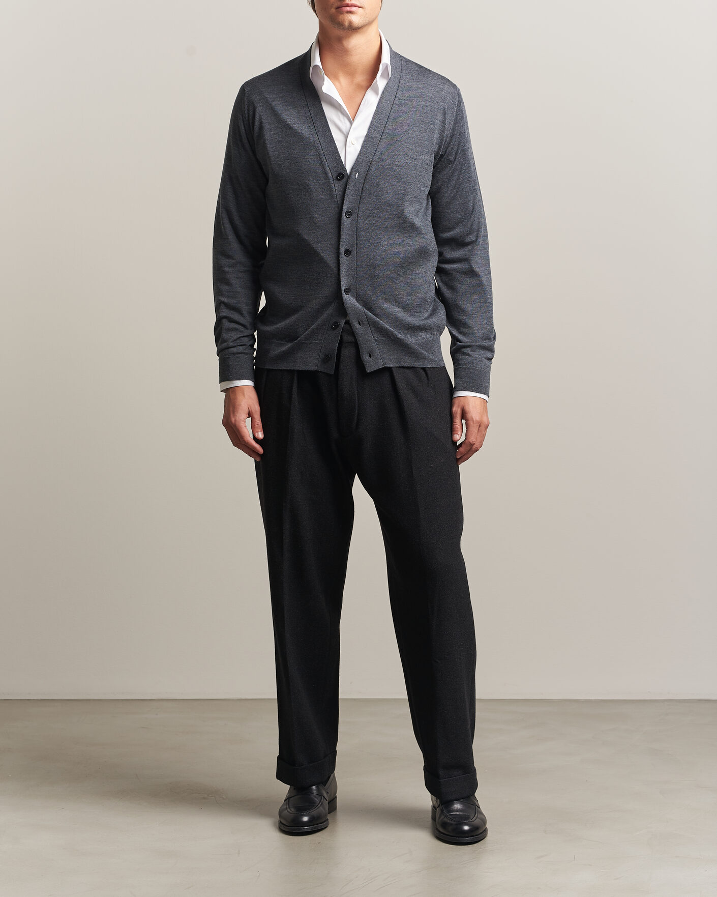 Herre | Trøjer | John Smedley | Bradrick Extra Fine Merino Cardigan Charcoal
