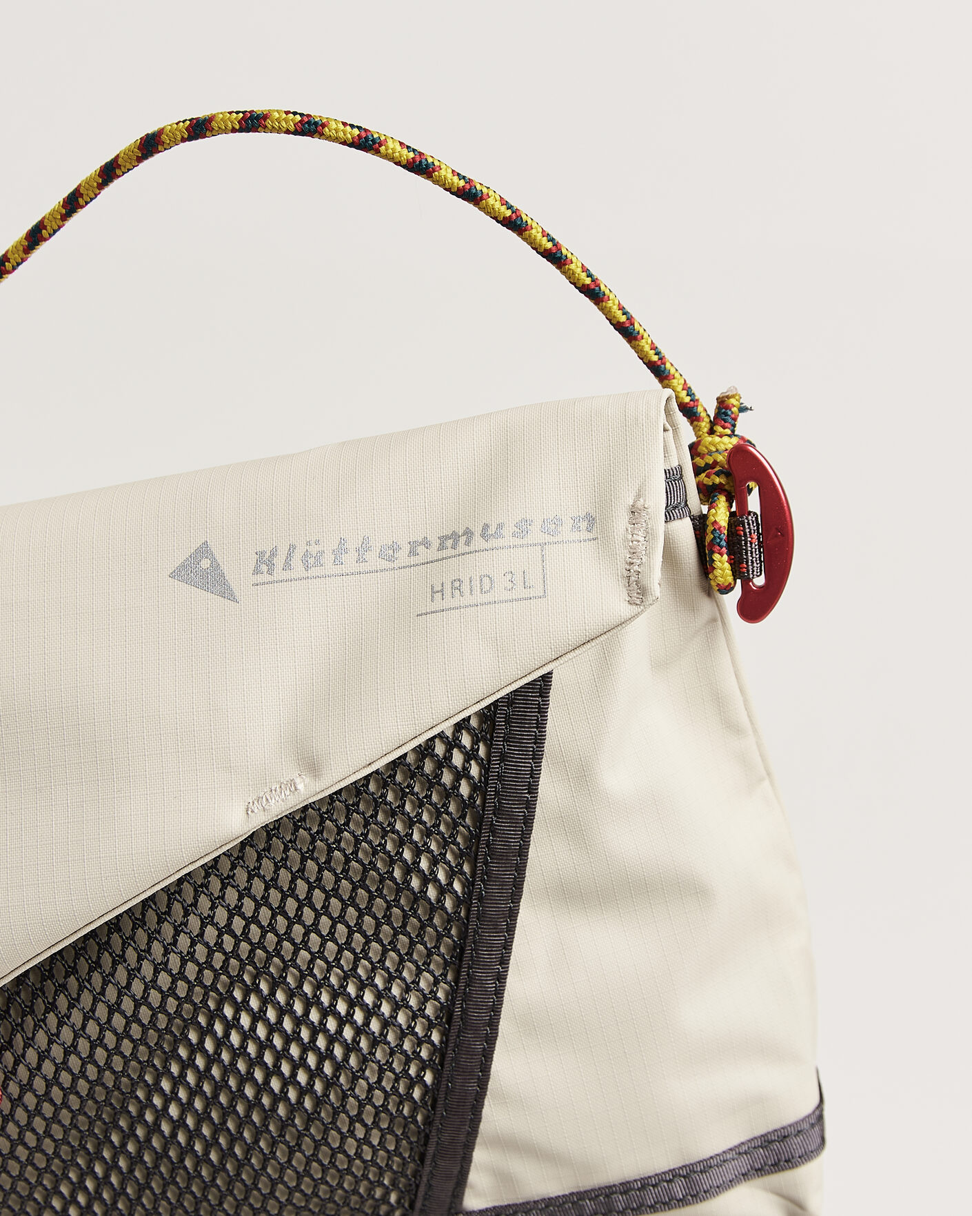 Herre | Tasker | Klättermusen | Hrid WP 3L Accessory Bag Silver Creme