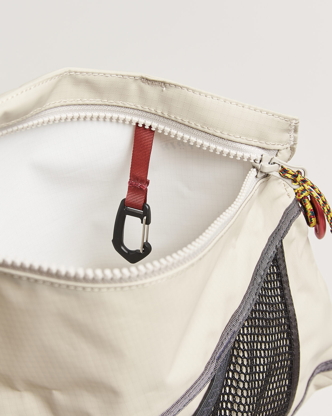 Herre | Tasker | Klättermusen | Hrid WP 3L Accessory Bag Silver Creme
