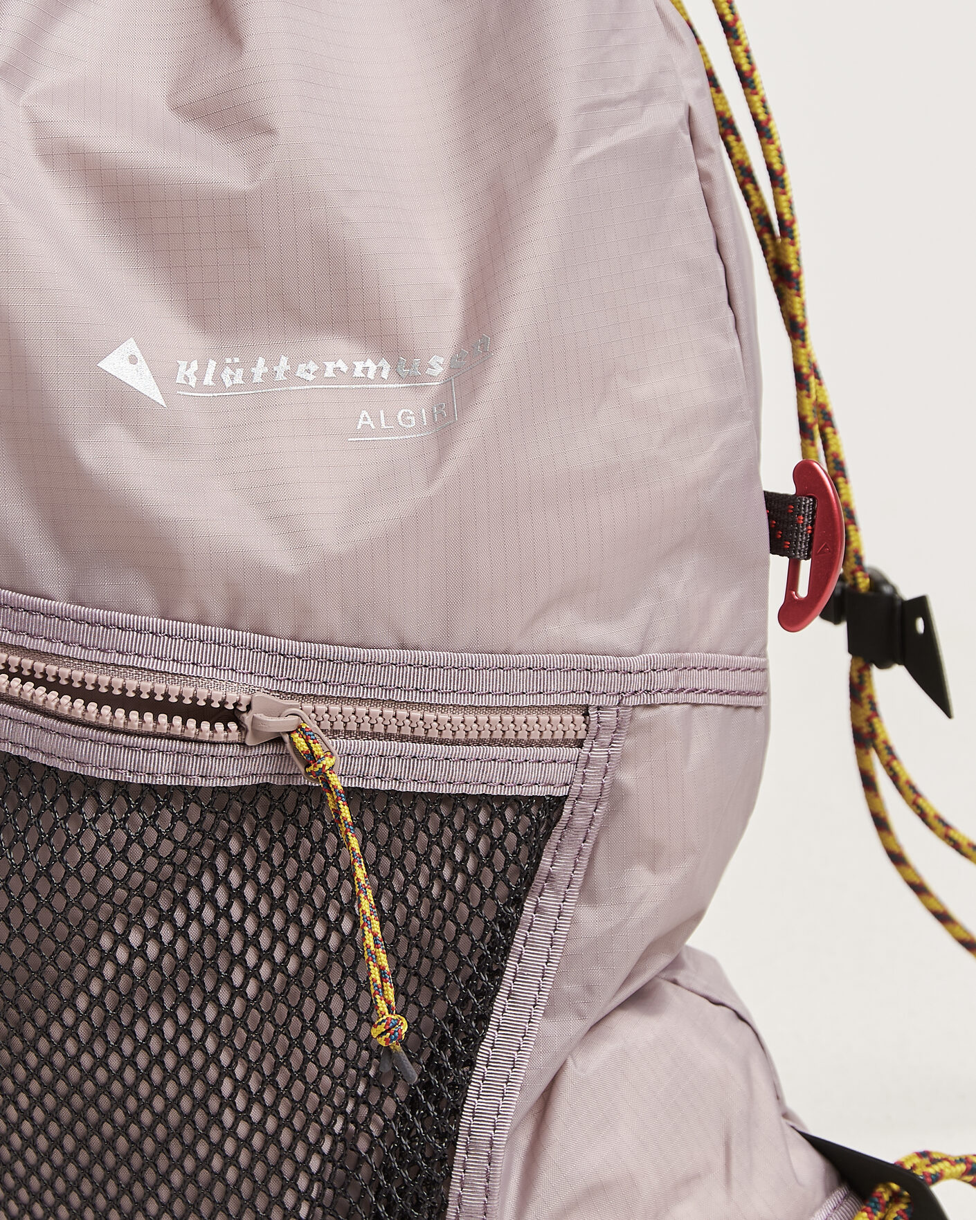 Herre | Tasker | Klättermusen | Algir Sack Pack Purple Dove