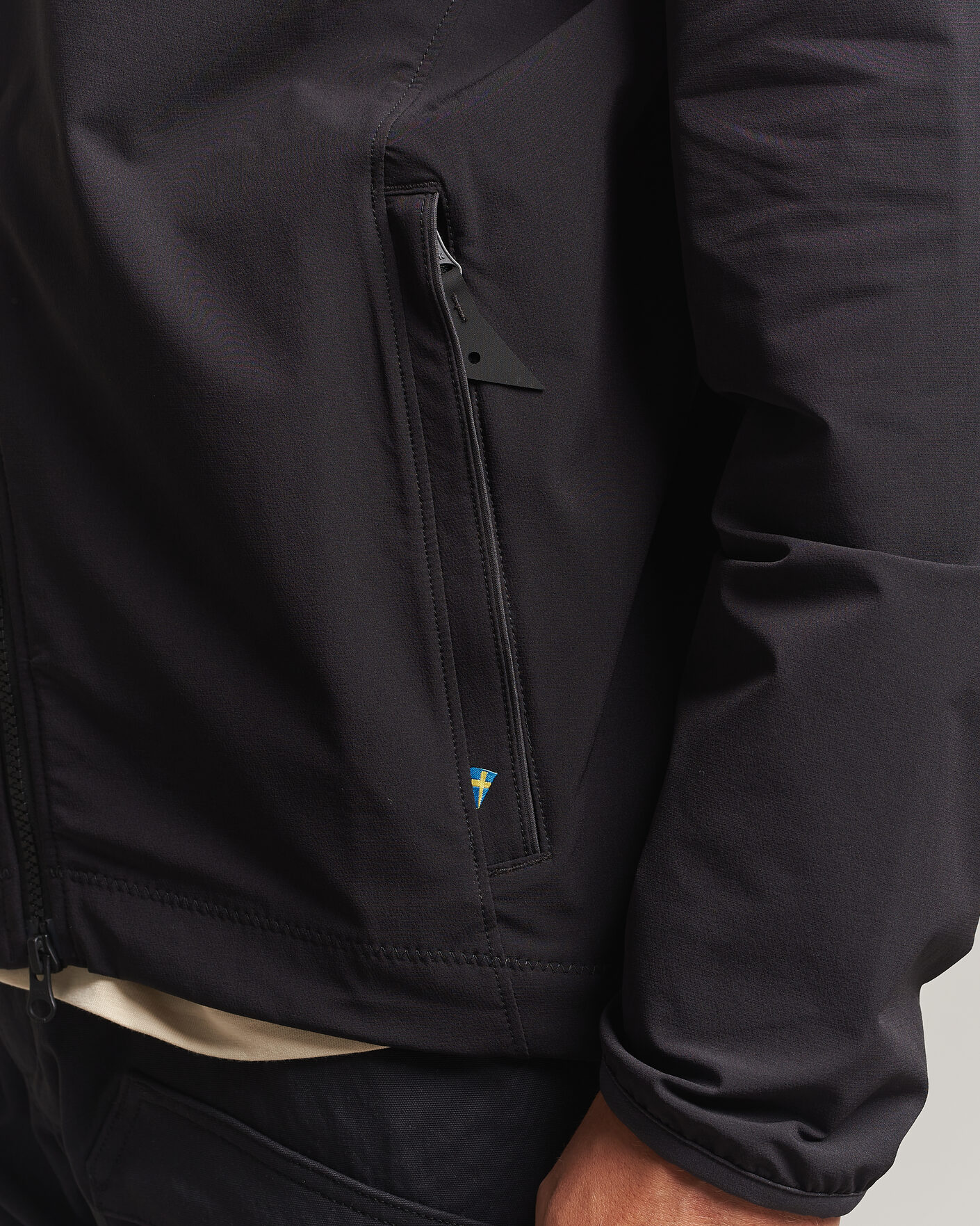 Herre | Jakker | Klättermusen | Mithril Softshell Jacket Black