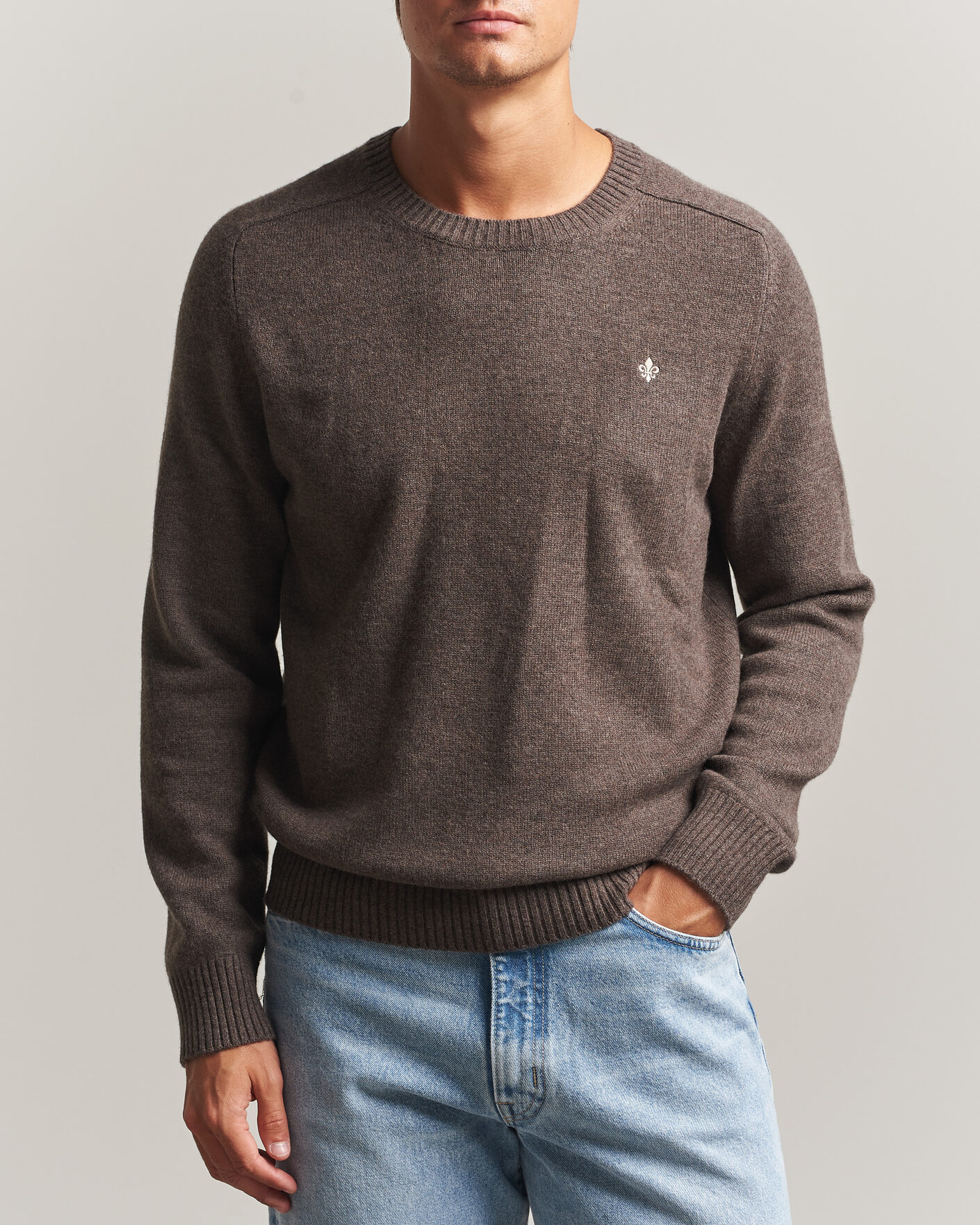Herre | Trøjer | Morris | Hertford Lambswool Crew Neck Brown
