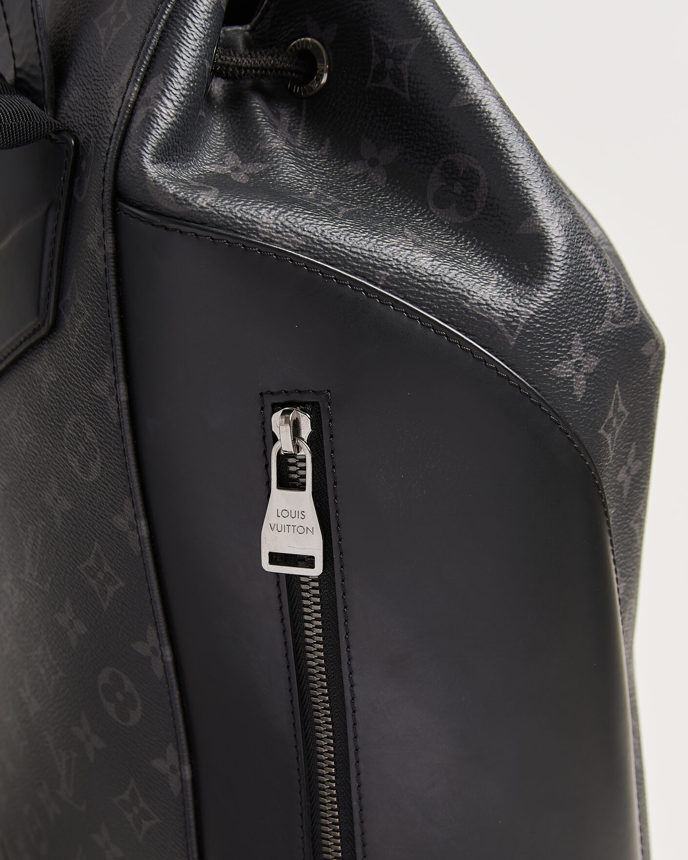 Herre | Pre-Owned & Vintage Bags | Louis Vuitton Pre-Owned | Explorer Backpack Monogram Eclipse