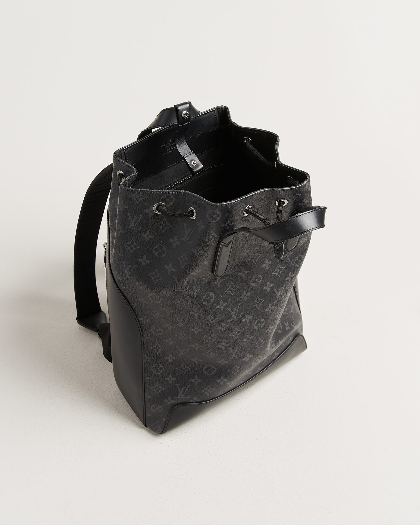 Herre | Pre-Owned & Vintage Bags | Louis Vuitton Pre-Owned | Explorer Backpack Monogram Eclipse