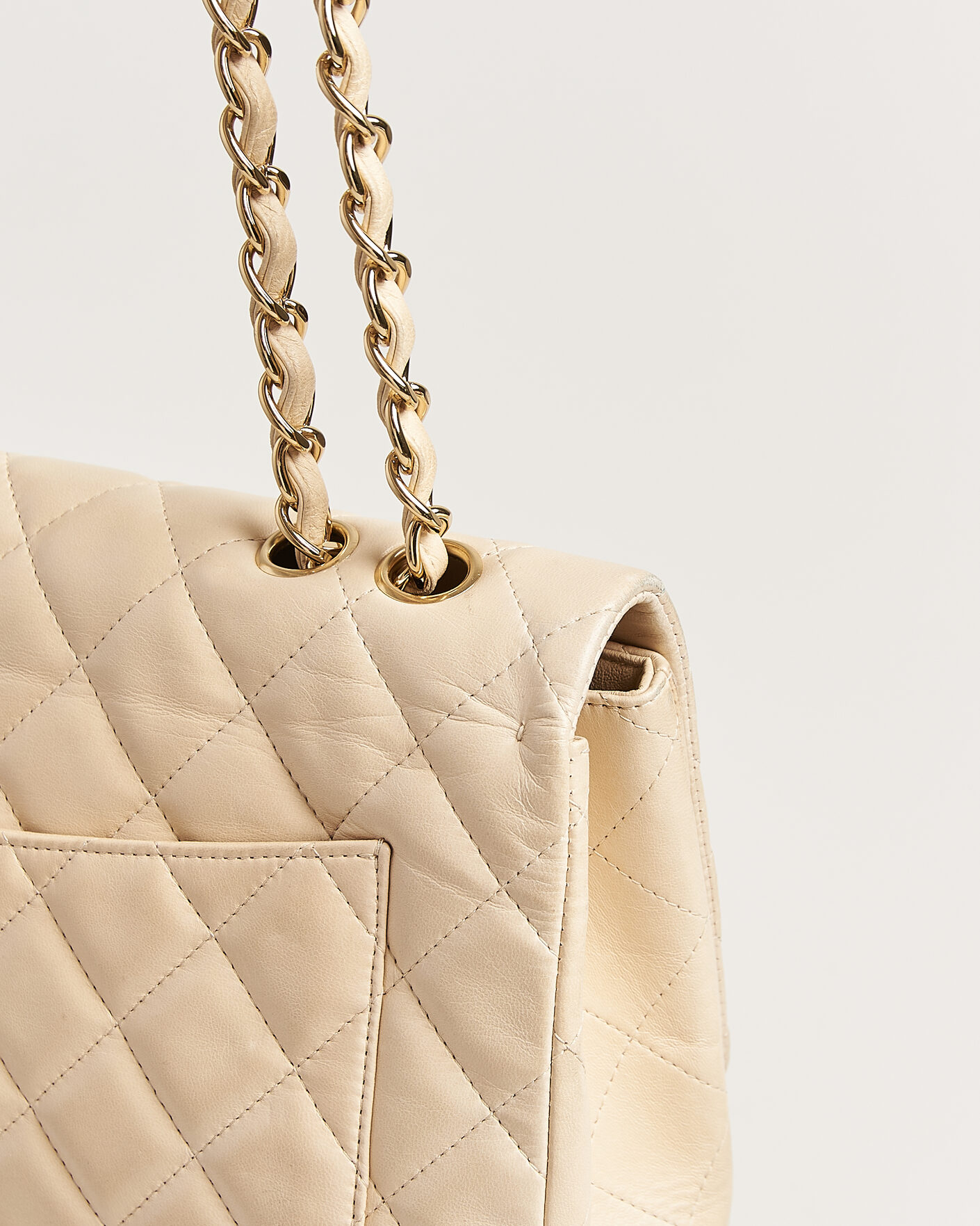 Herre | Pre-Owned & Vintage Bags | Chanel Pre-Owned | Classic Jumbo Single Flap Bag Lambskin Beige