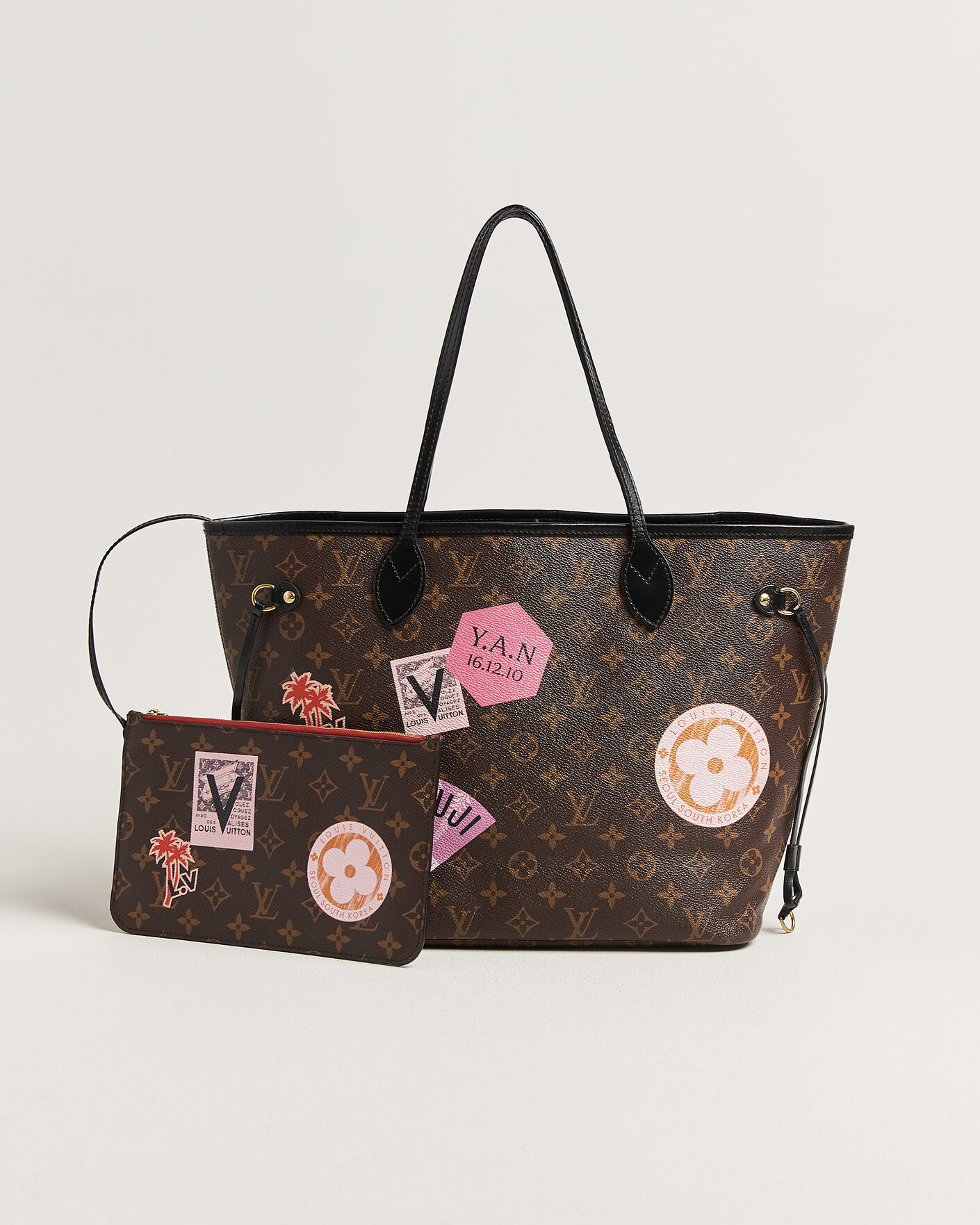 Herre | Pre-Owned & Vintage Bags | Louis Vuitton Pre-Owned | Neverfull MM World Tour Japan Monogram