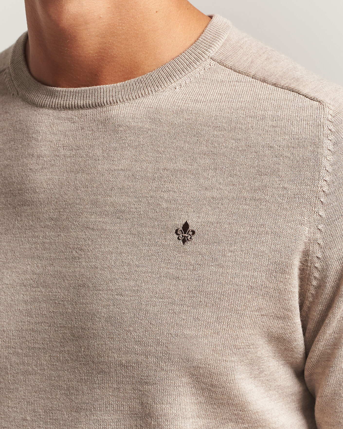 Herre | Trøjer | Morris | Merino O-Neck Khaki