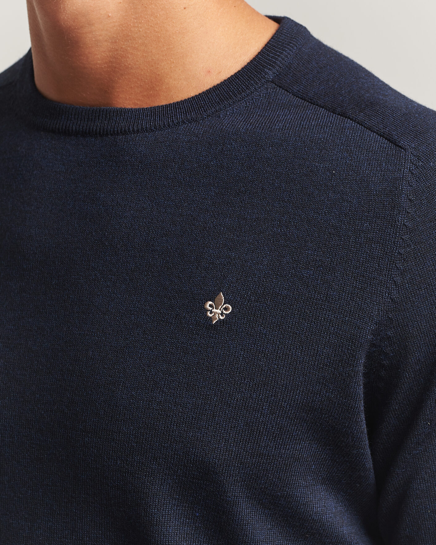 Herre | Trøjer | Morris | Merino O-Neck Navy