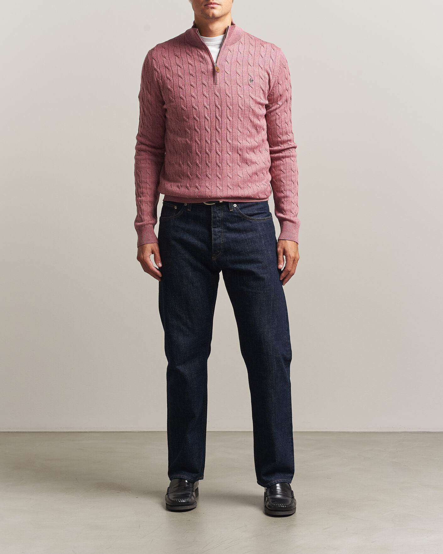Herre | Trøjer | Morris | Merino Cable Half Zip Cerise