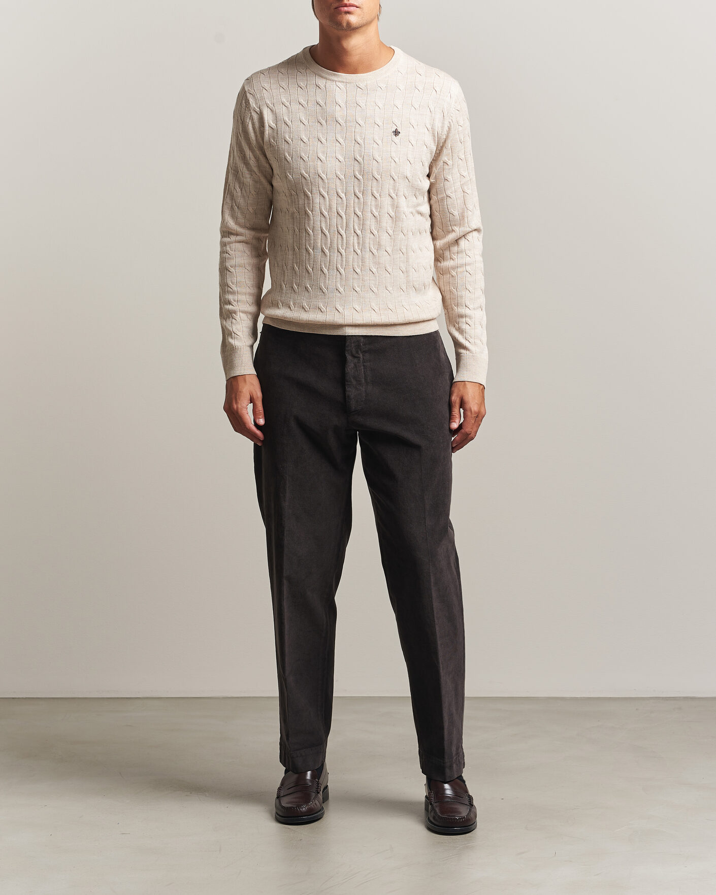 Herre | Trøjer | Morris | Merino Cable O-Neck Off White