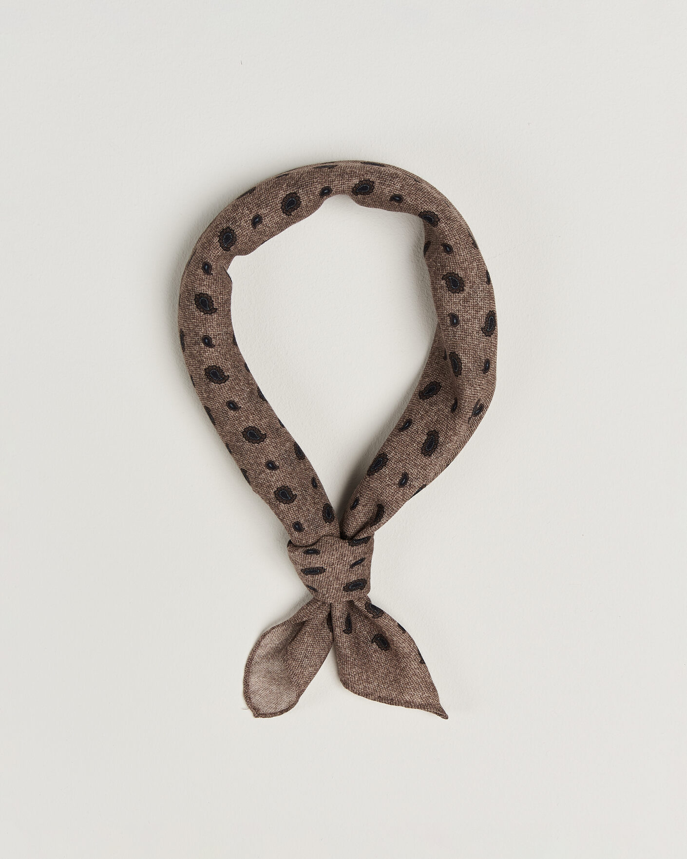 Herre | Tørklæde | Amanda Christensen | Wool Printed Paisley Bandana Beige