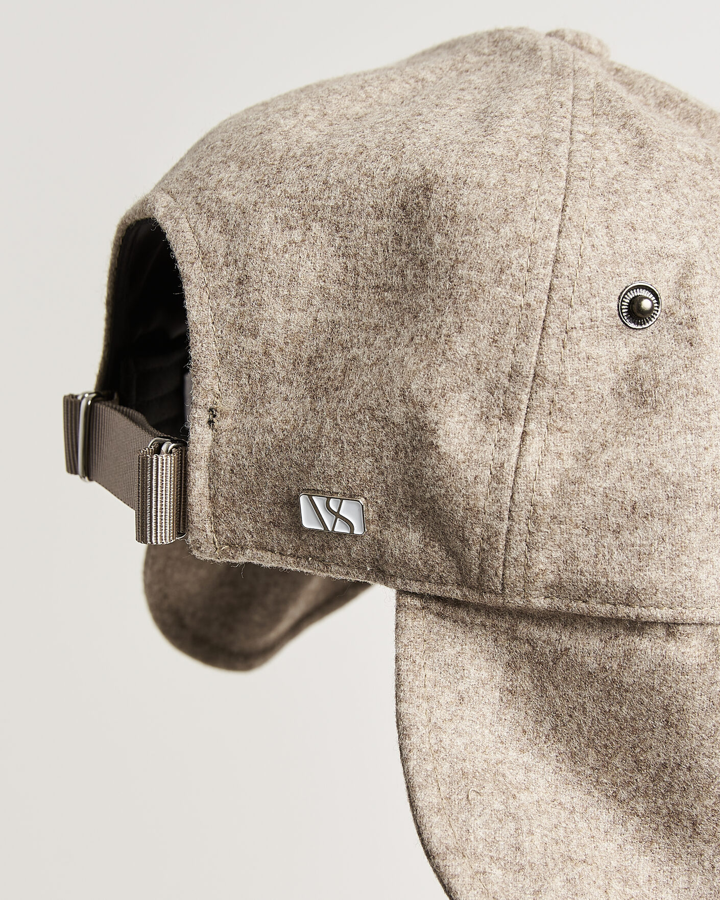 Herre | Hatte & kasketter | Varsity Headwear | Merino Wool Earflap Baseball Cap Umber Beige