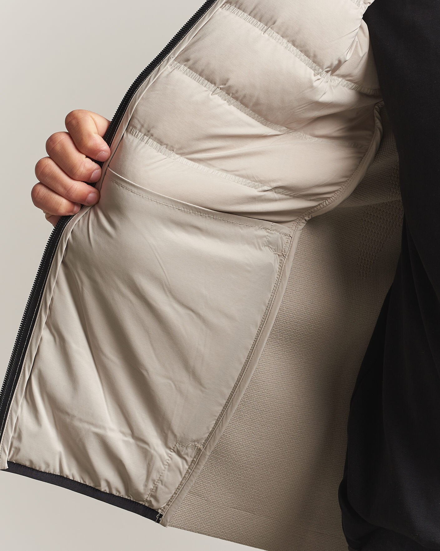 Herre | Jakker | Sail Racing | Element Seamless Hybrid Jacket Sand