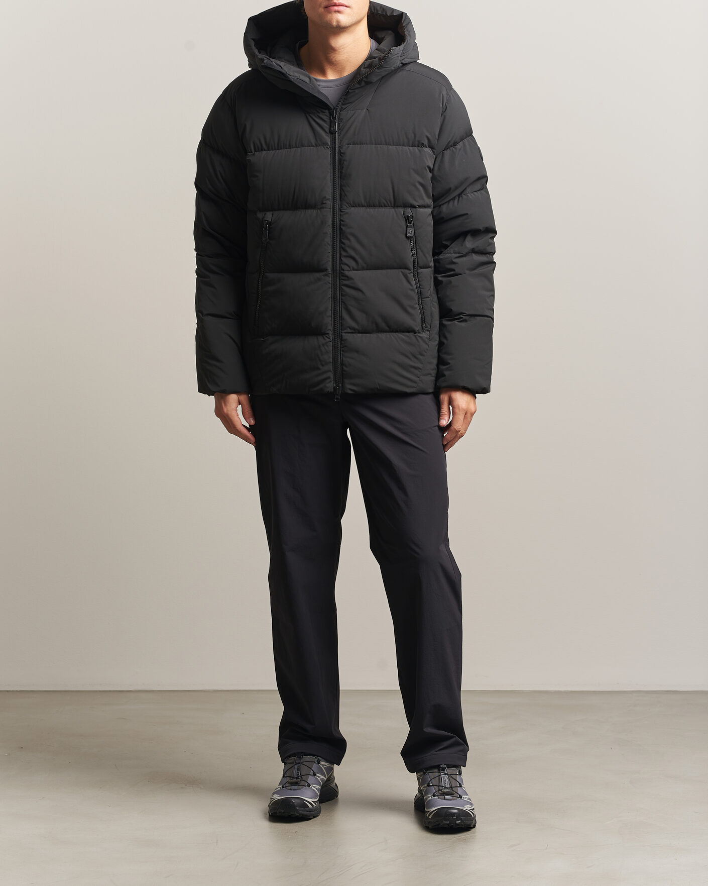 Herre | Jakker | Sail Racing | Cloud Stretch Down Hooded Jacket Carbon