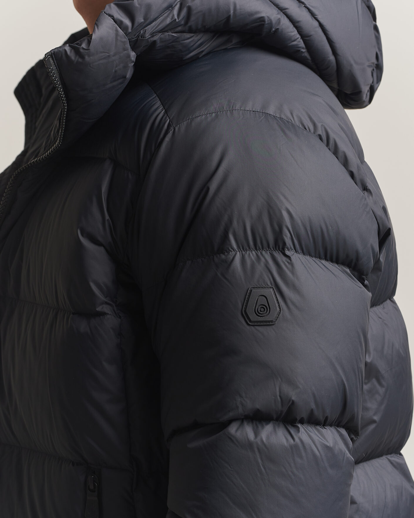 Herre | Jakker | Sail Racing | Cloud Down Hooded Parka Carbon
