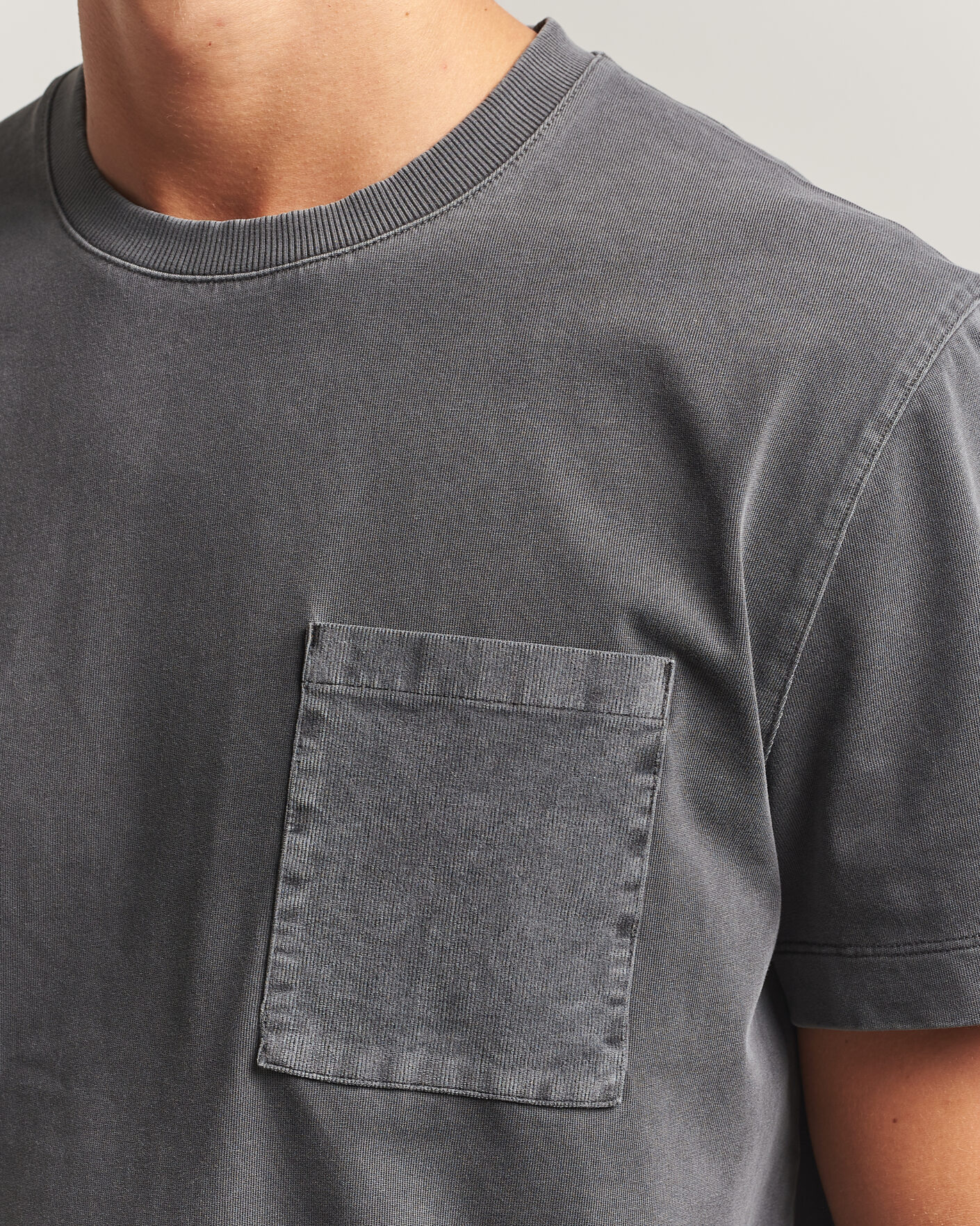 Herre | T-Shirts | Sail Racing | Grinder Corduroy T-Shirt Asphalt