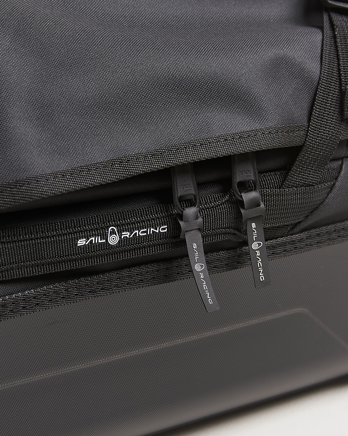 Herre | Tasker | Sail Racing | Delta Cabin Bag Carbon