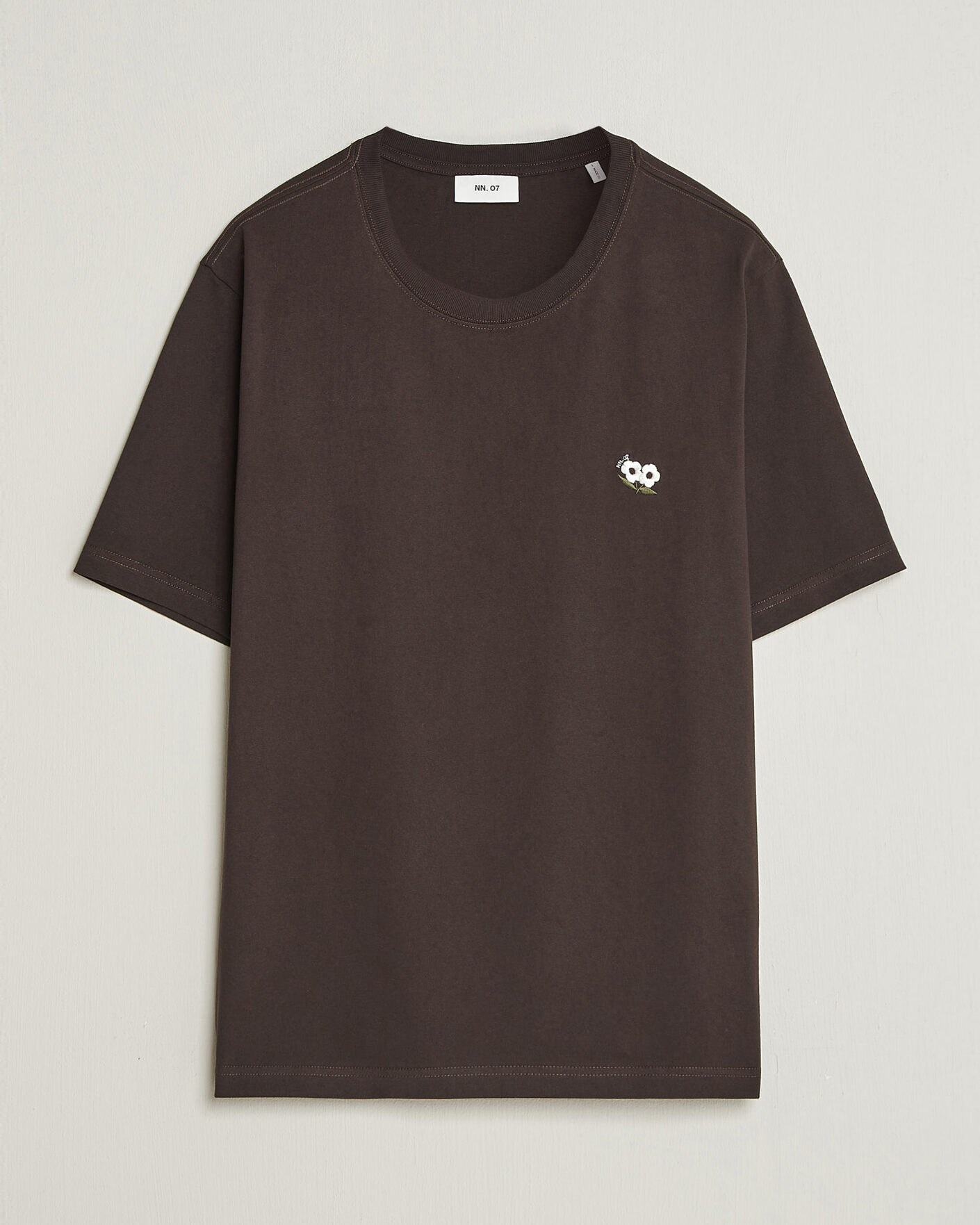 Herre | T-Shirts | NN07 | Jett Embroidered Crew Neck T-Shirt Deep Truffle