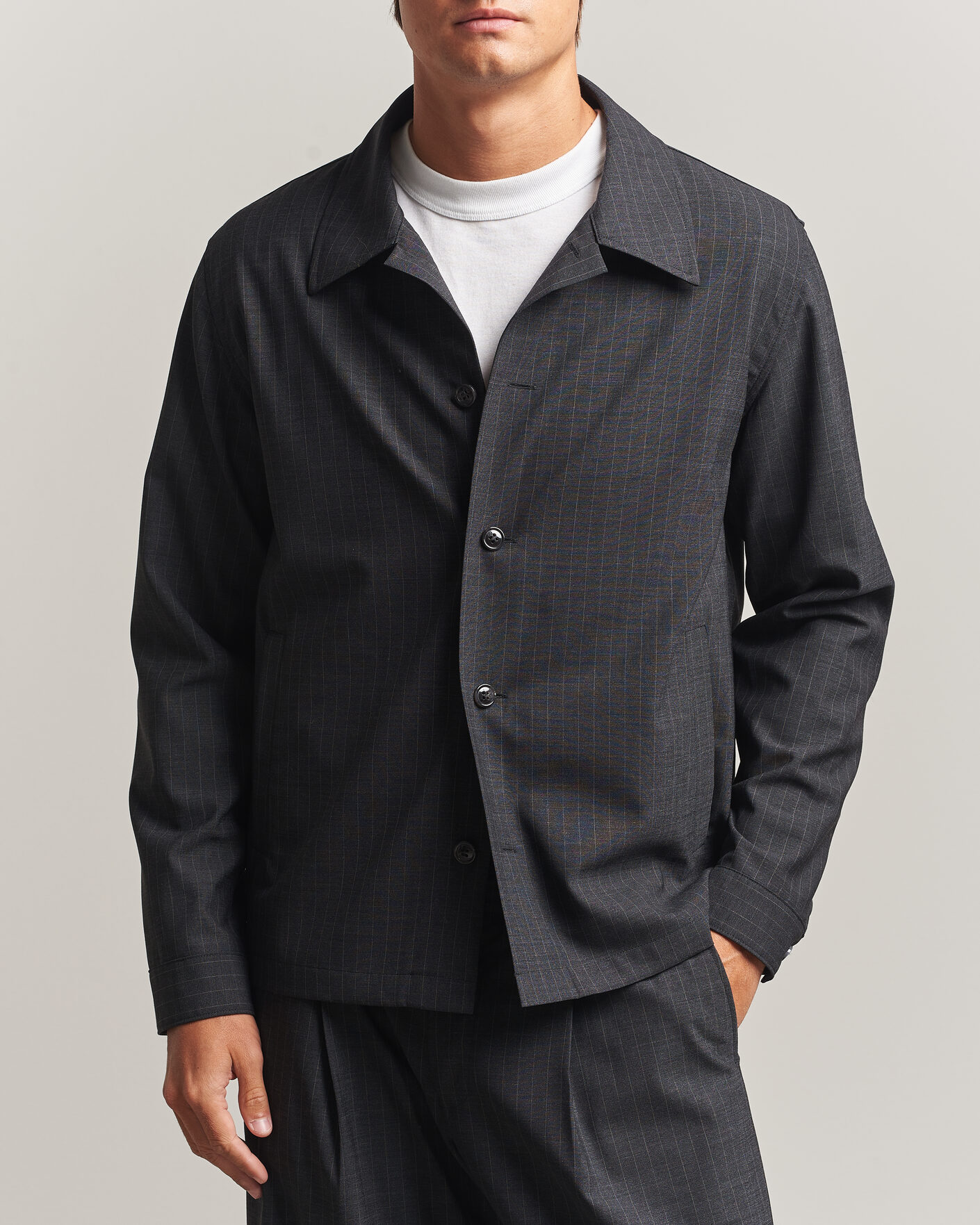 Herre | Skjorter | NN07 | Zander Wool Pinstriped Overshirt Dark Grey