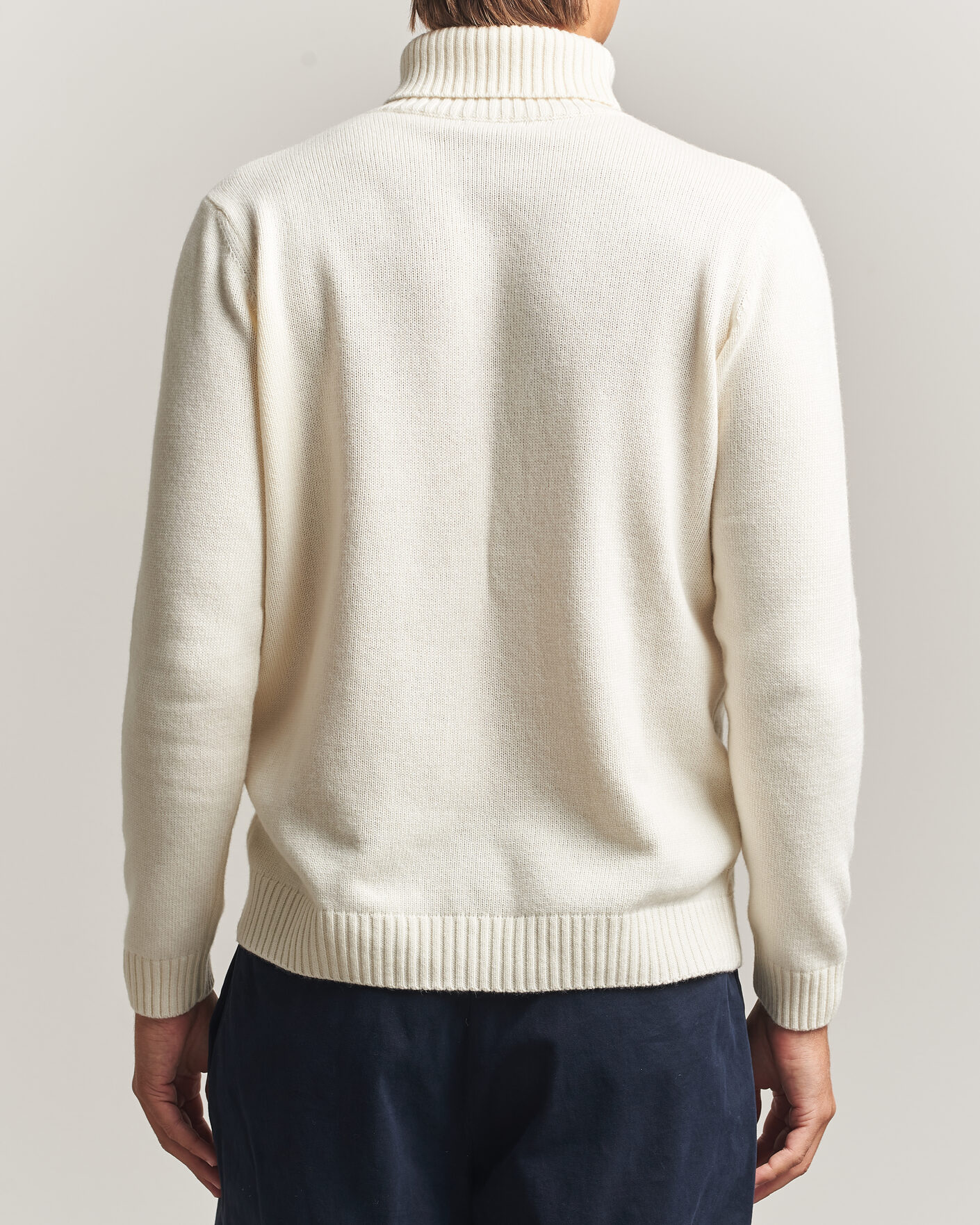 Herre | Trøjer | Oscar Jacobson | Seppo Cable Knitted Rollneck White