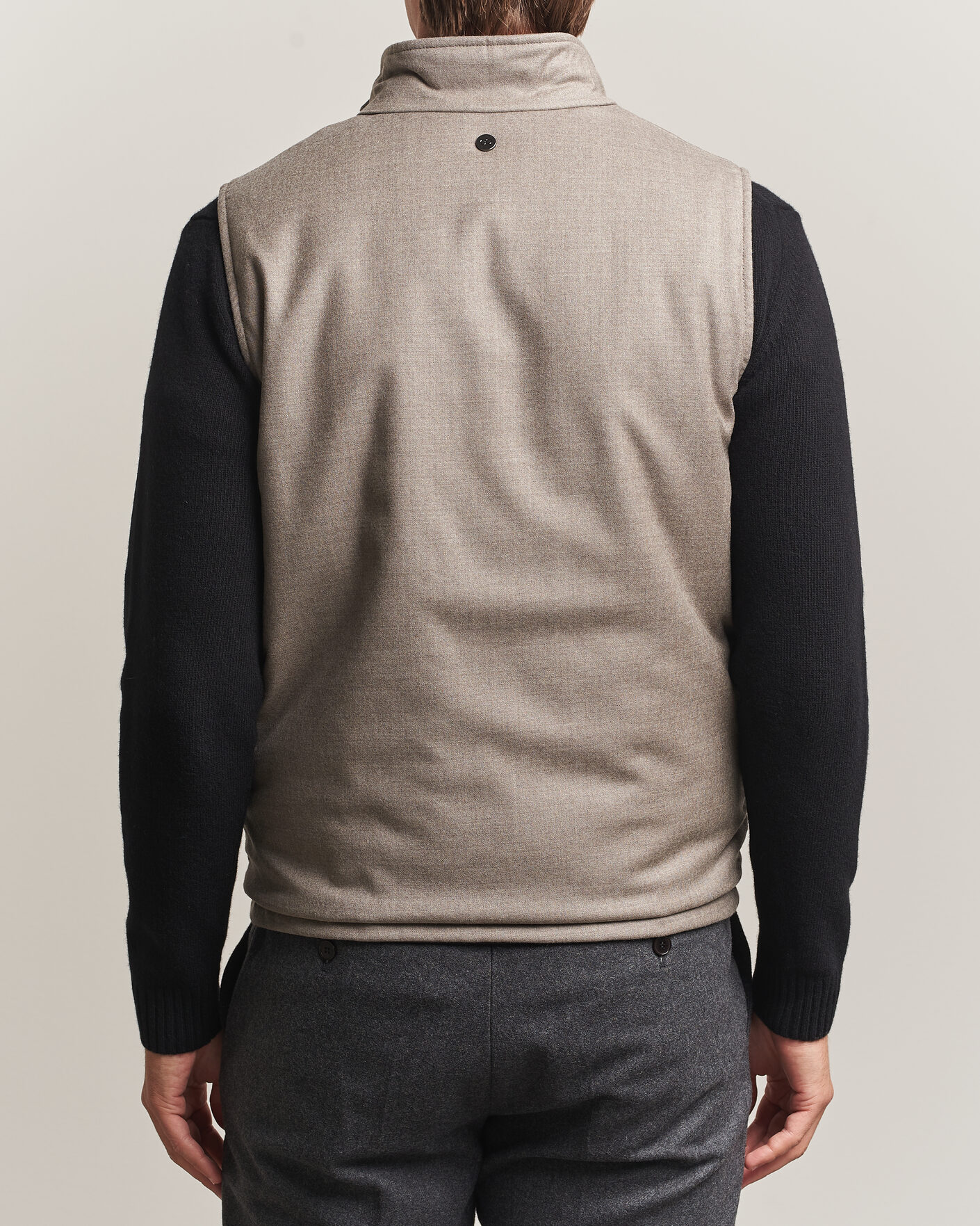 Herre | Veste | Oscar Jacobson | Nylon/Wool Reversible Vest Taupe