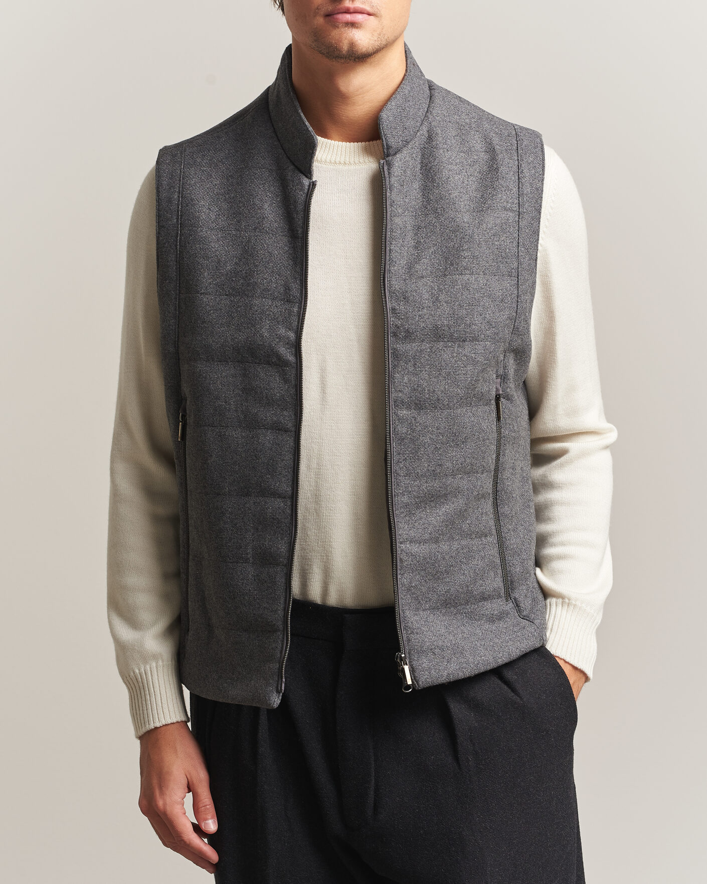 Herre | Veste | Stenströms | Wool Alcantara Detail Light Padded Vest Grey