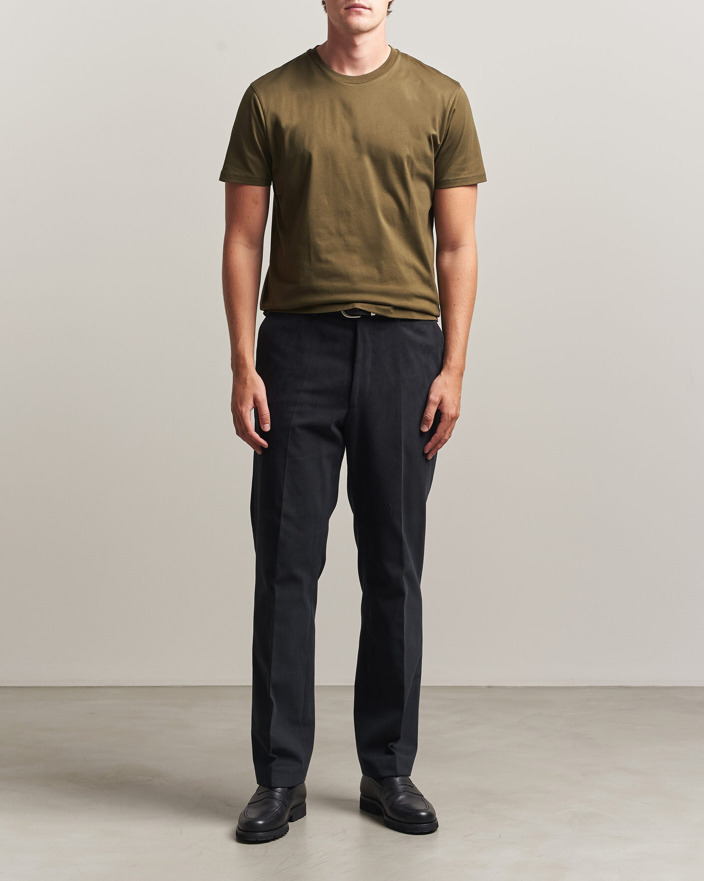 Herre | T-Shirts | Sunspel | Riviera Midweight T-Shirt Loden Green