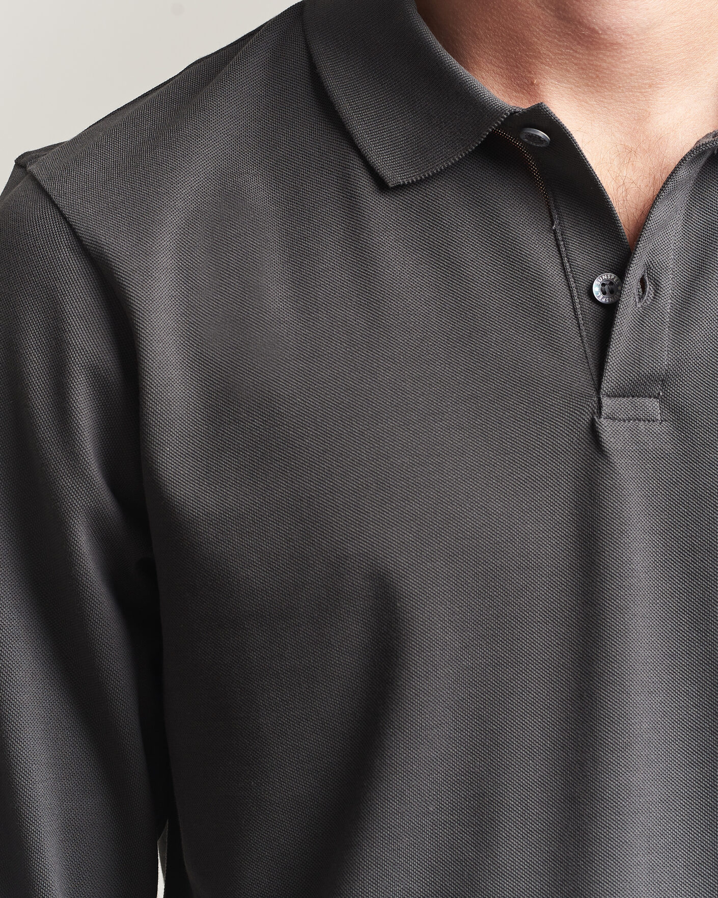 Herre | Polotrøjer | Sunspel | Supima Cotton Long Sleeve Pique Polo Anthracite