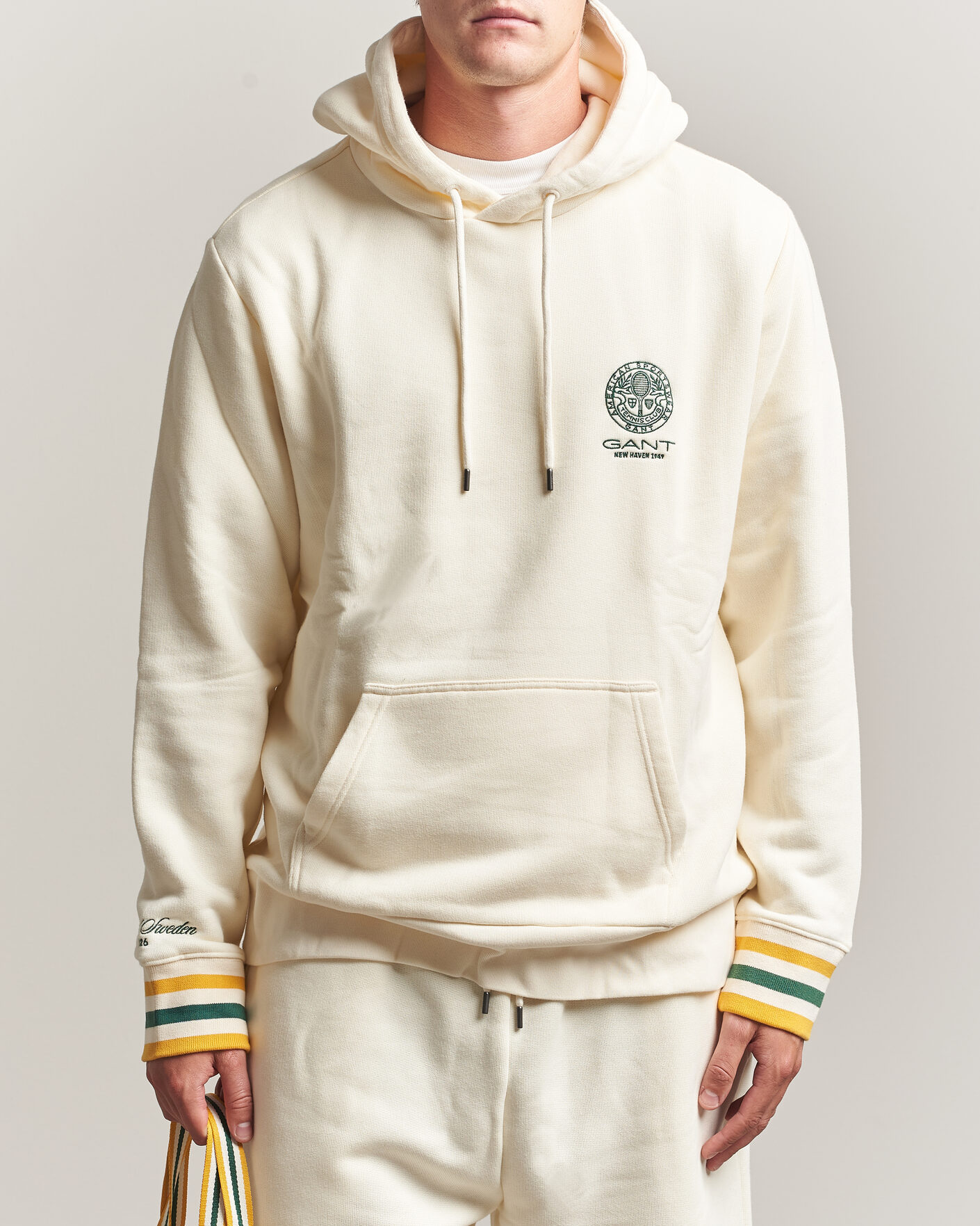 Herre | Trøjer | Gant | Tournament Hoodie Cream