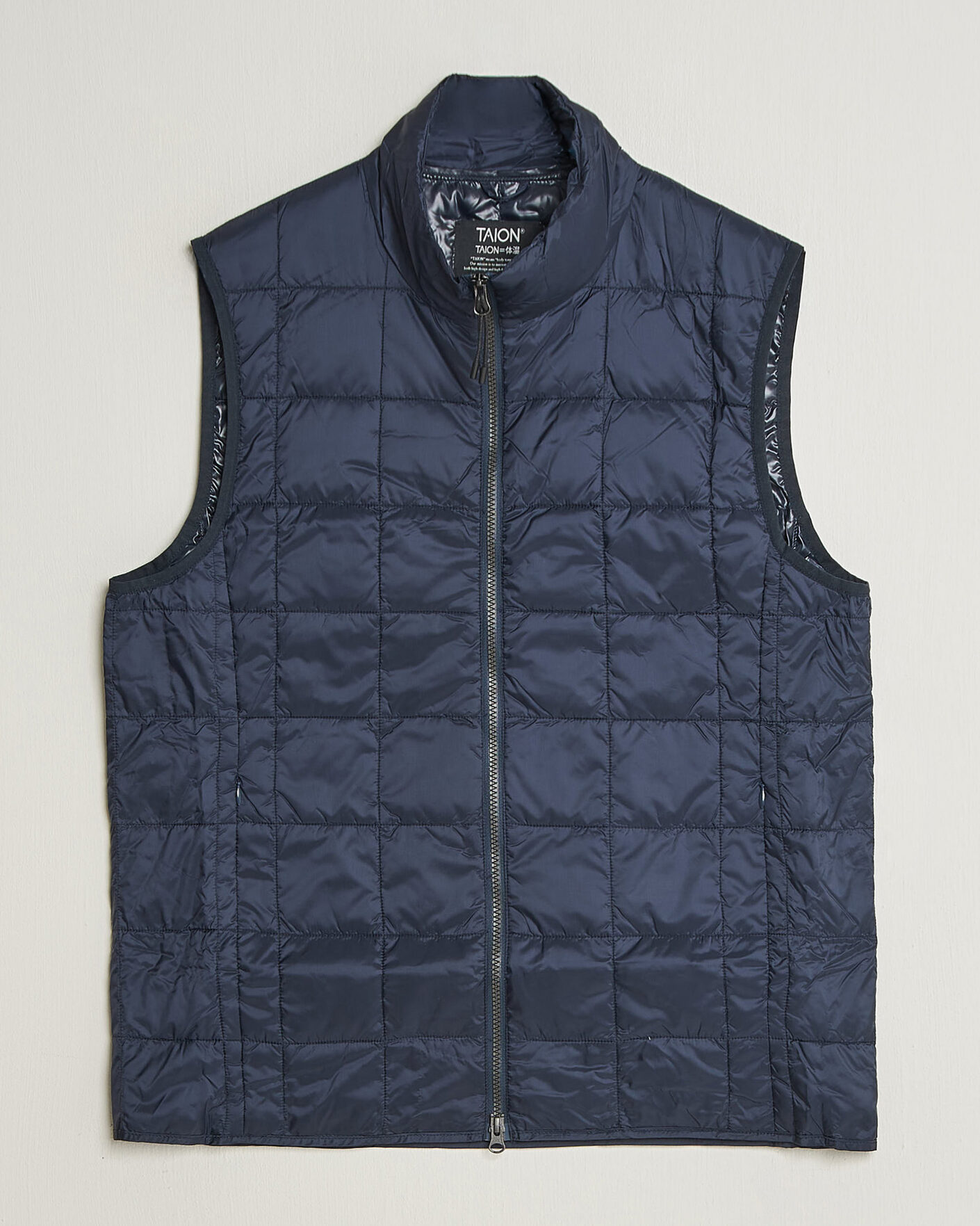 Herre | Veste | TAION | High Neck Full Zip Lightweight Down Vest Dark Navy