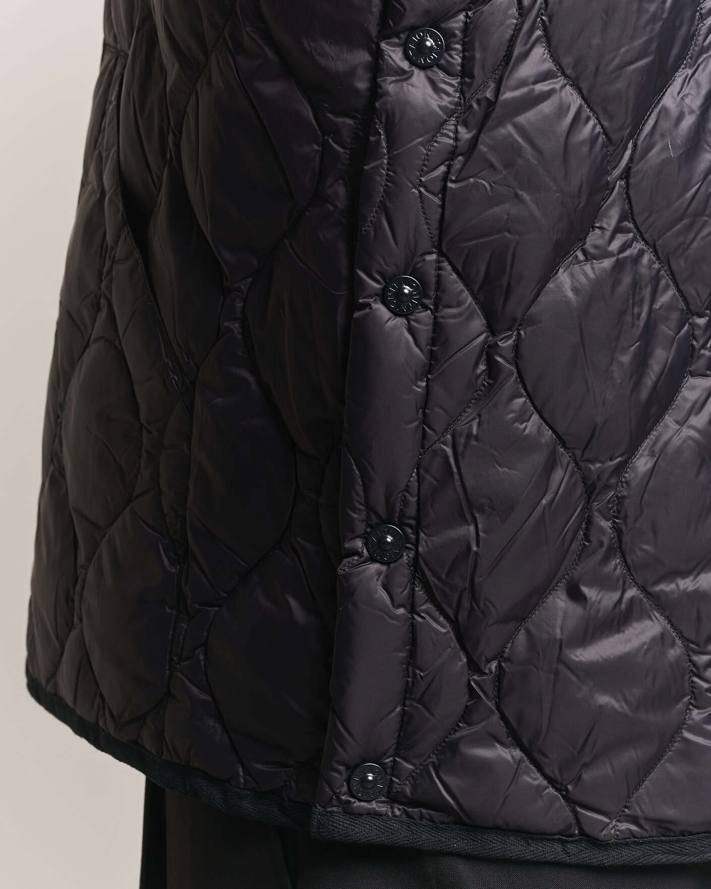 Herre | Veste | TAION | Military Crew Neck Down Vest Black