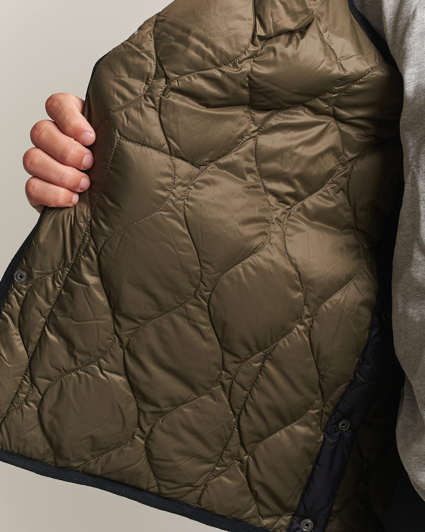 Herre | Veste | TAION | Military Crew Neck Down Vest Black