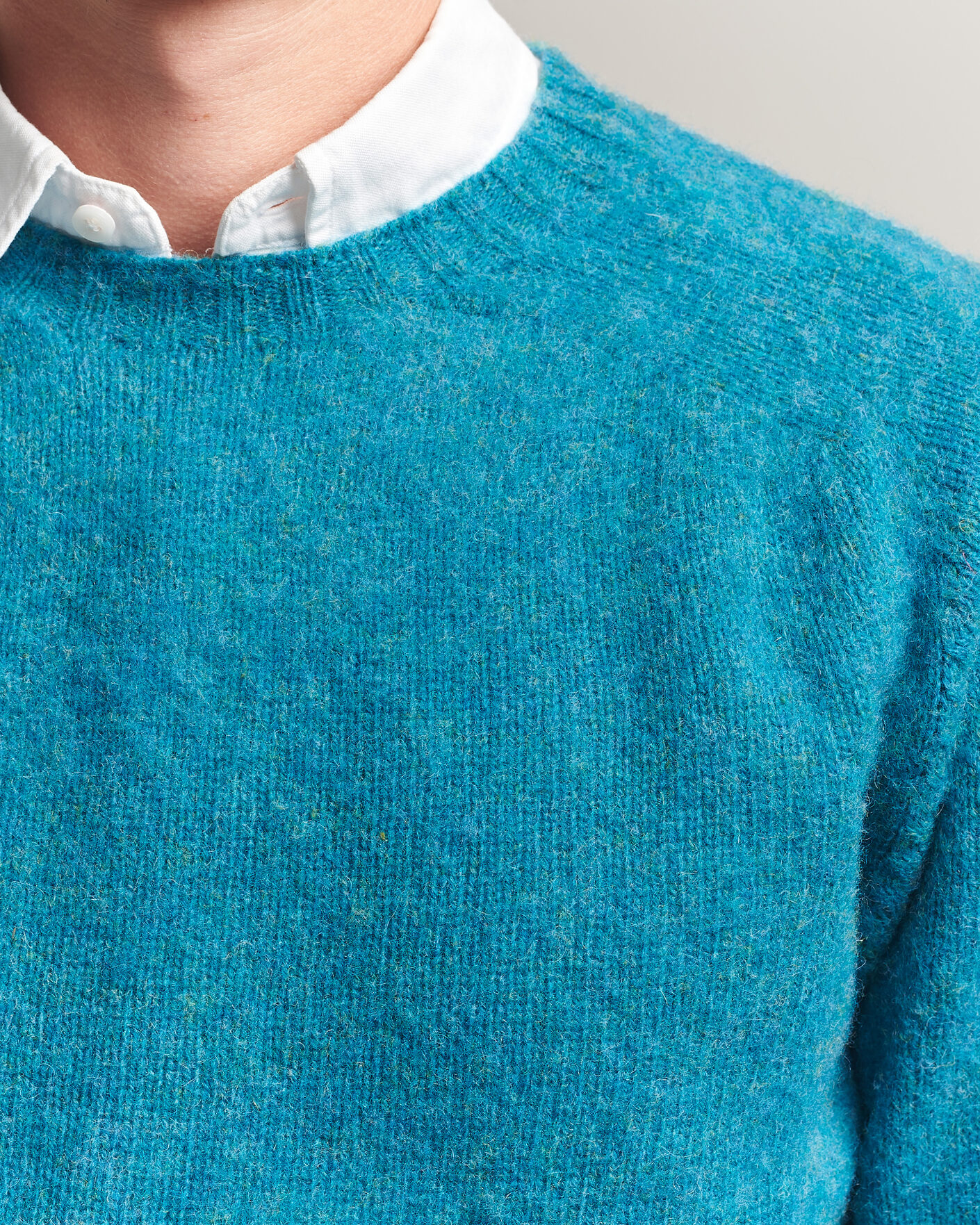 Herre | Trøjer | Harley Of Scotland | Brushed Supersoft Lambswool Crewneck Gulfstream