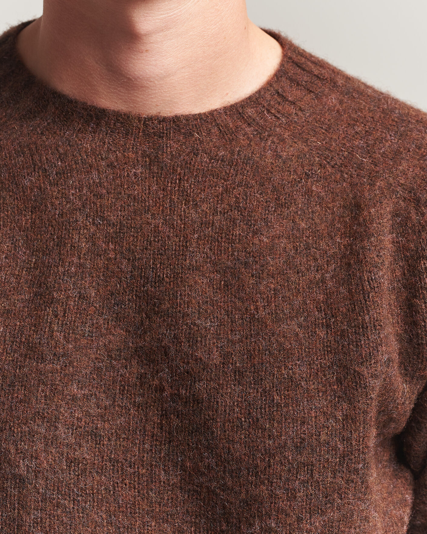 Herre | Trøjer | Harley Of Scotland | Brushed Supersoft Lambswool Crewneck Marron