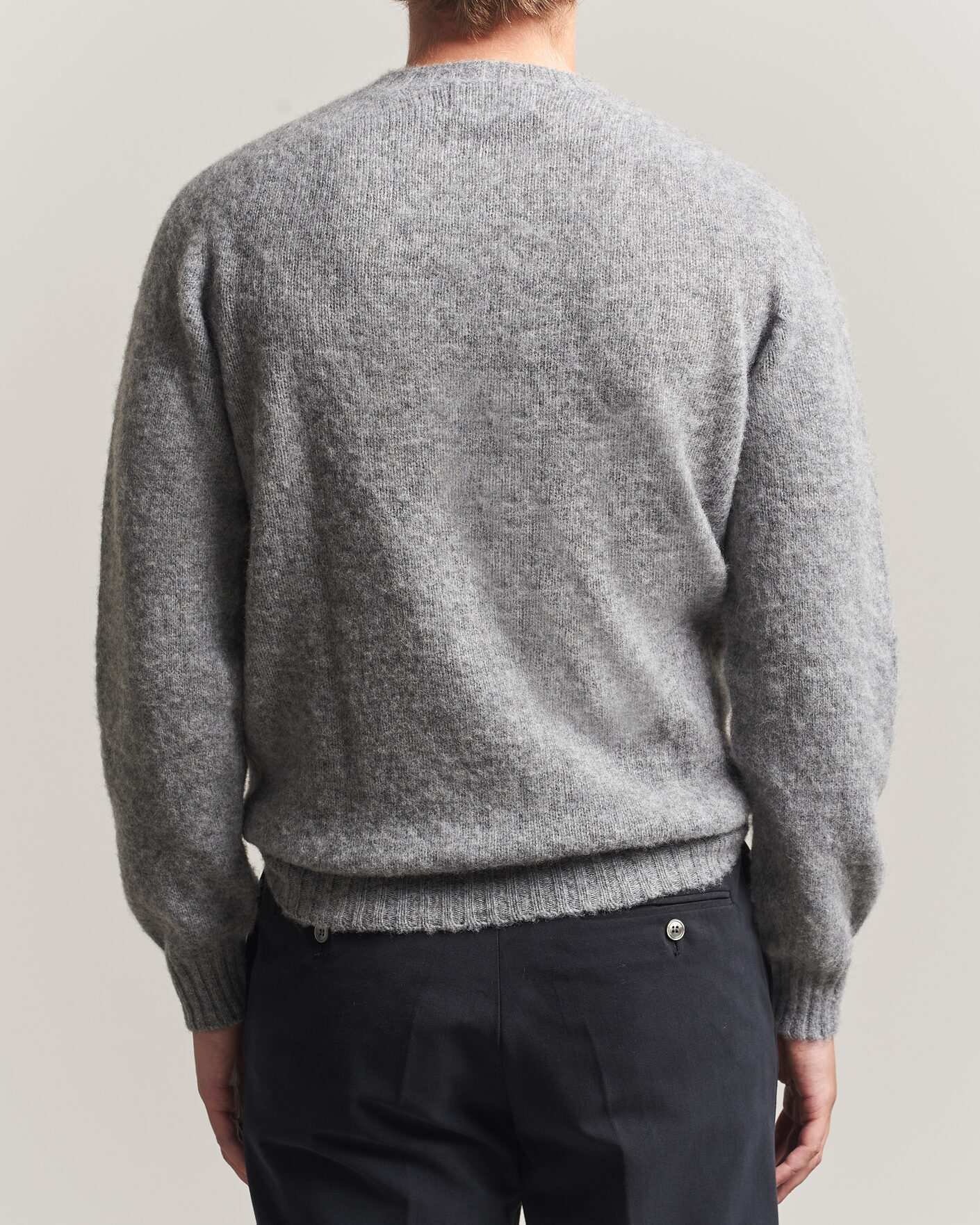 Herre | Trøjer | Harley Of Scotland | Brushed Supersoft Lambswool Crewneck Mid Grey