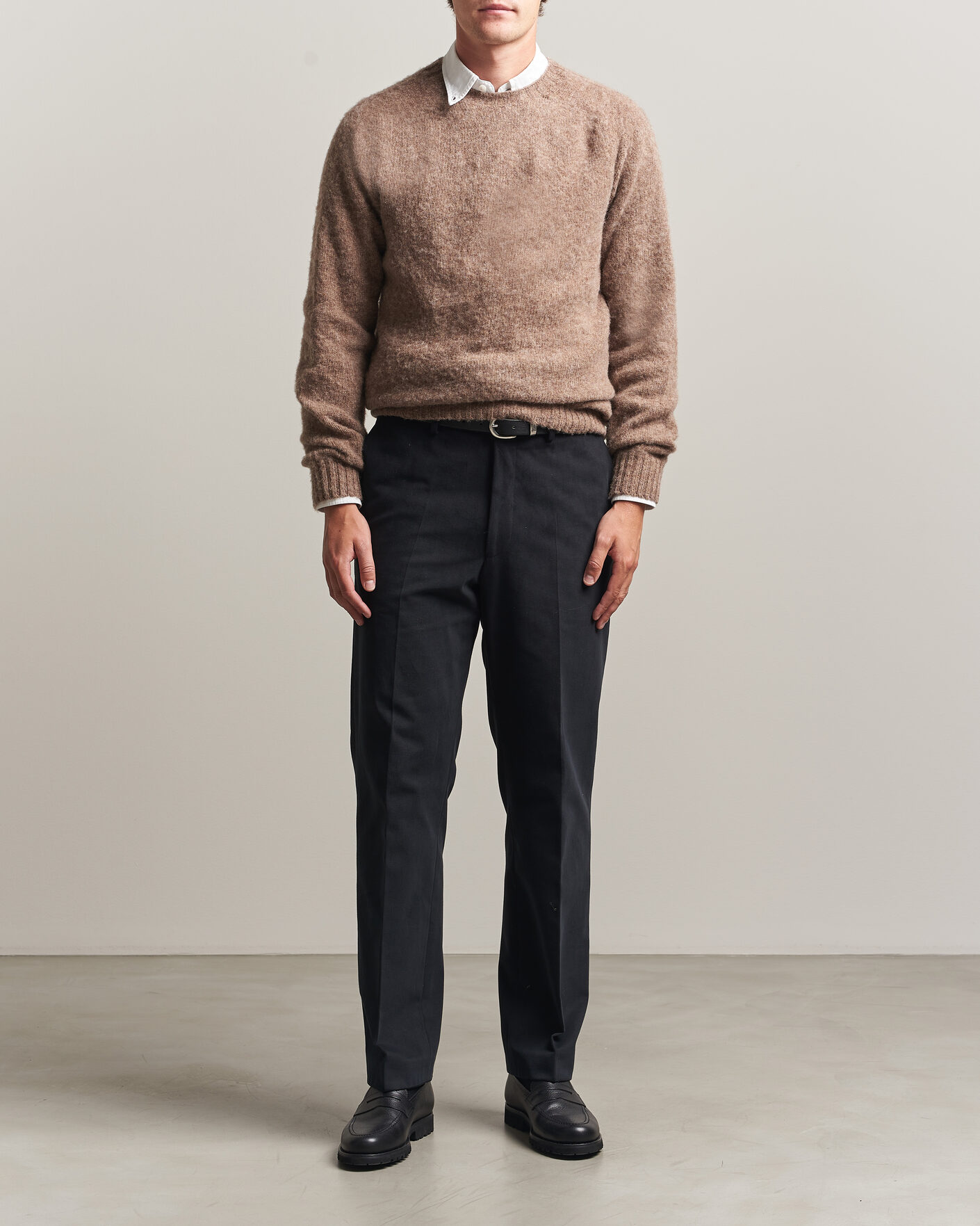Herre | Trøjer | Harley Of Scotland | Brushed Supersoft Lambswool Crewneck Tundra
