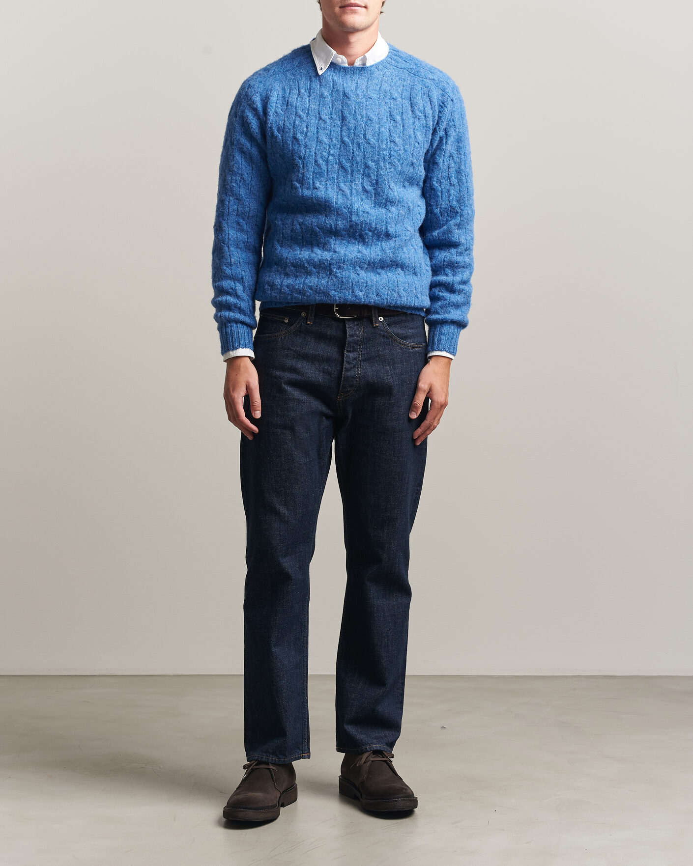 Herre | Trøjer | Harley Of Scotland | Brushed Supersoft Lambswool Cable Cobalt