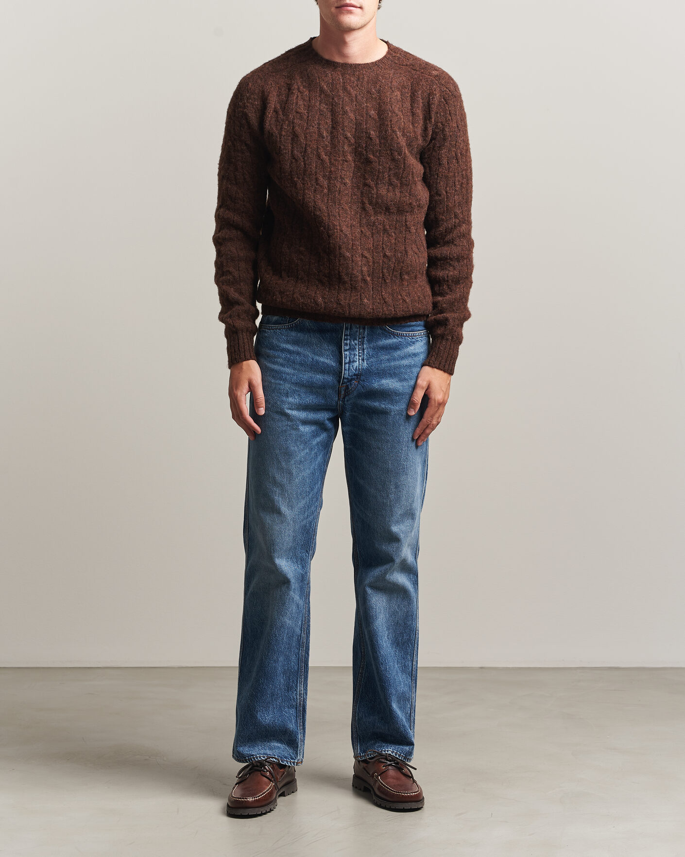 Herre | Trøjer | Harley Of Scotland | Brushed Supersoft Lambswool Cable Marron