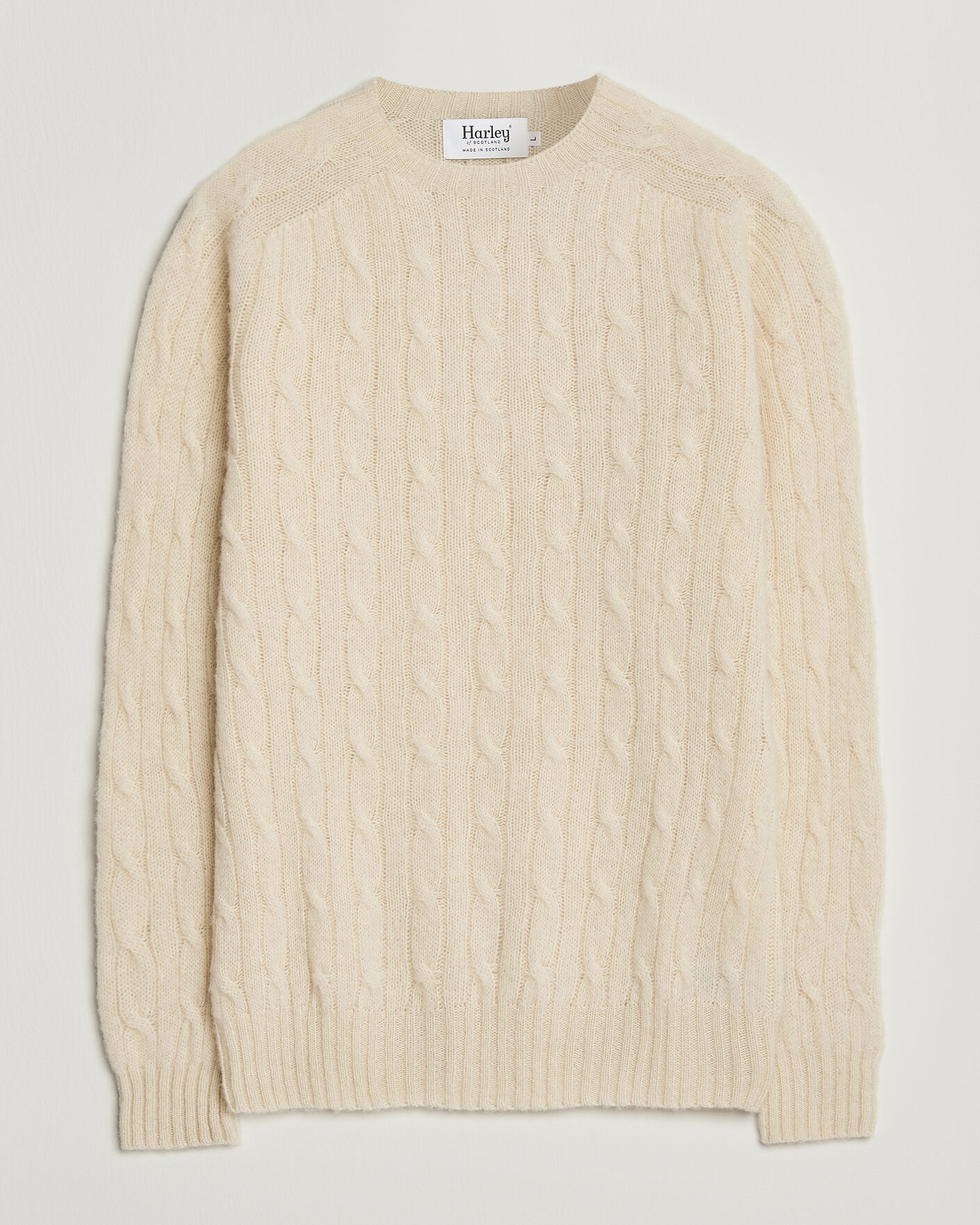 Herre | Trøjer | Harley Of Scotland | Brushed Supersoft Lambswool Cable Vanilla