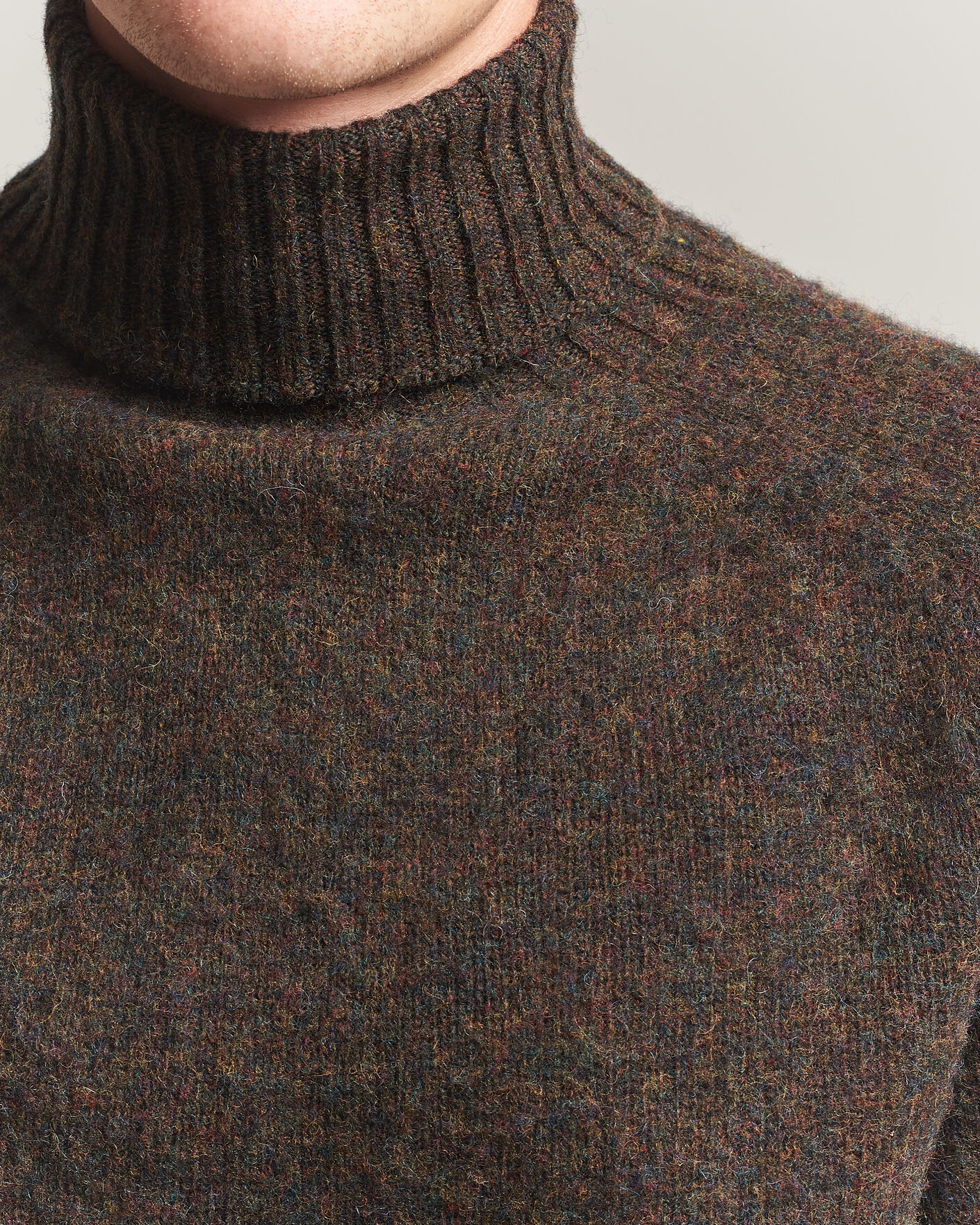 Herre | Trøjer | Harley Of Scotland | Brushed Supersoft Lambswool Rollneck Carob