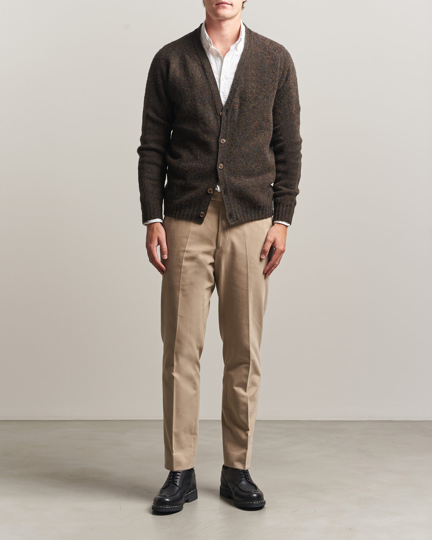 Herre | Trøjer | Harley Of Scotland | Brushed Supersoft Lambswool Cardigan Carob