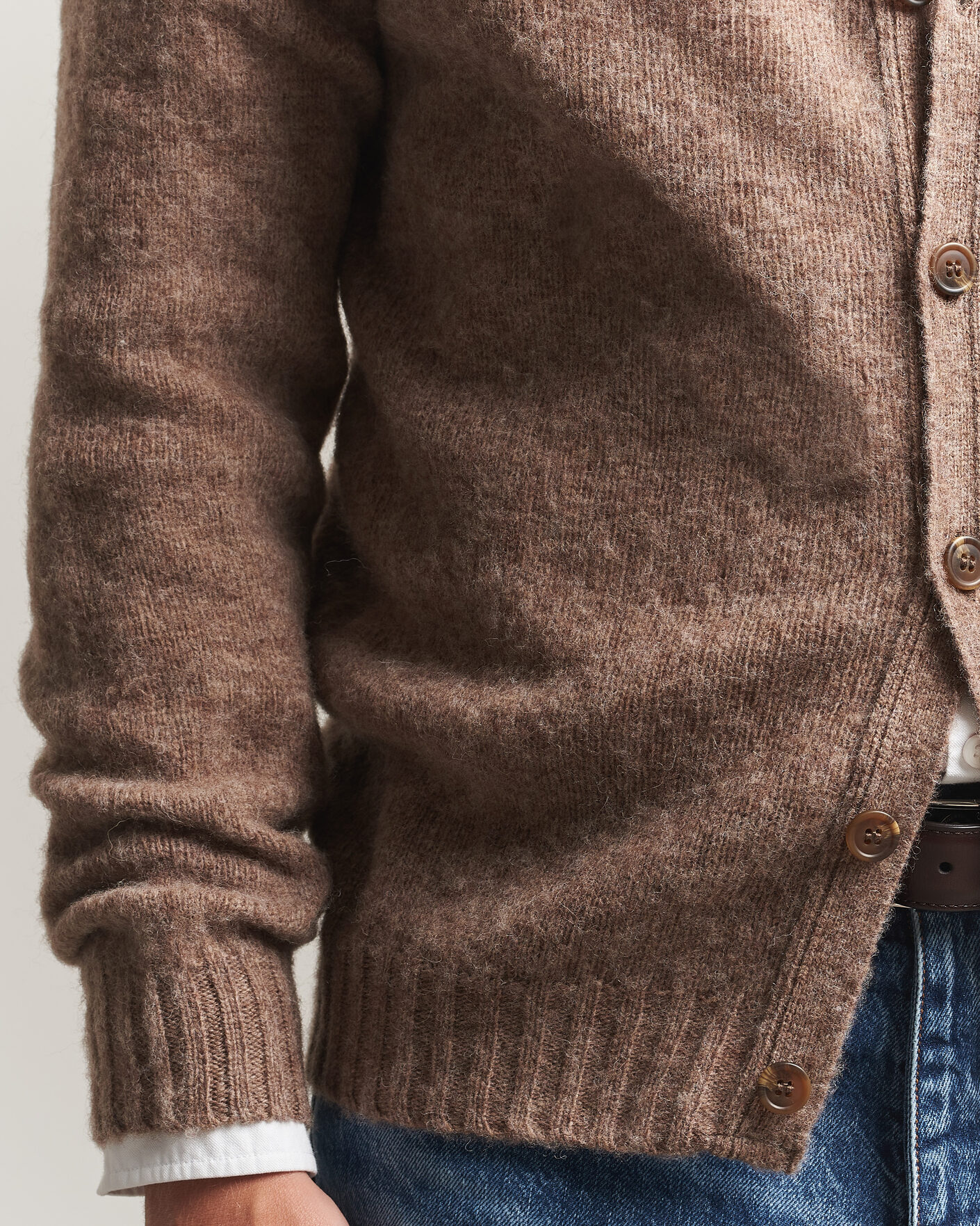 Herre | Trøjer | Harley Of Scotland | Brushed Supersoft Lambswool Cardigan Tundra