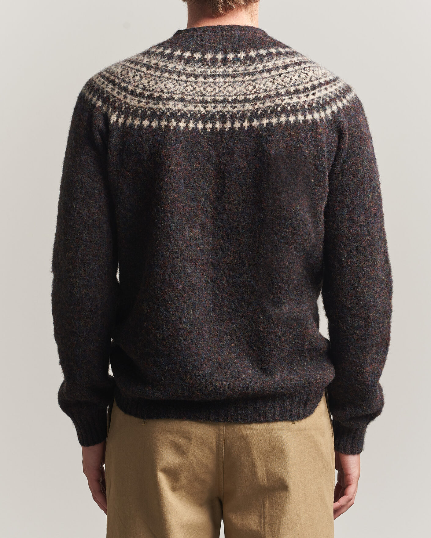Herre | Trøjer | Harley Of Scotland | Brushed Supersoft Lambswool Yolk Fairisle Volcano/Cameo