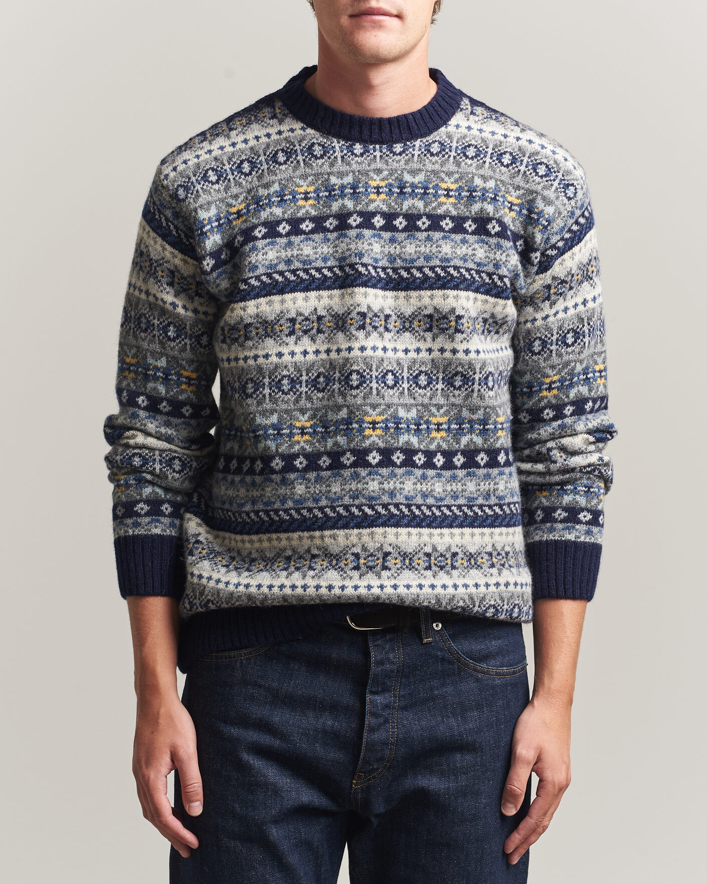 Herre | Trøjer | Harley Of Scotland | Supersoft 2ply Lambswool Fairisle Crew Navy