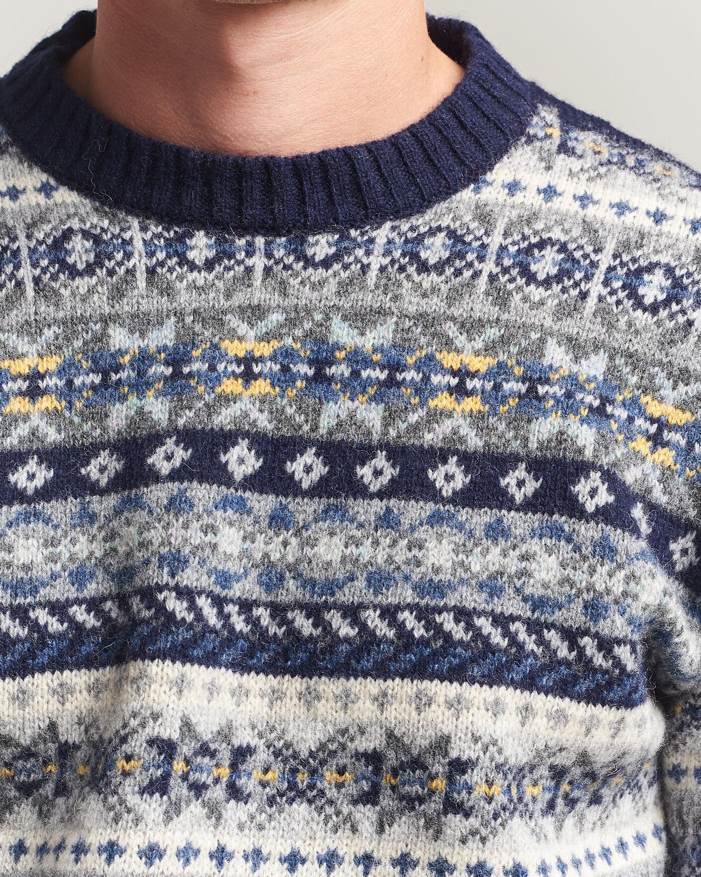 Herre | Trøjer | Harley Of Scotland | Supersoft 2ply Lambswool Fairisle Crew Navy