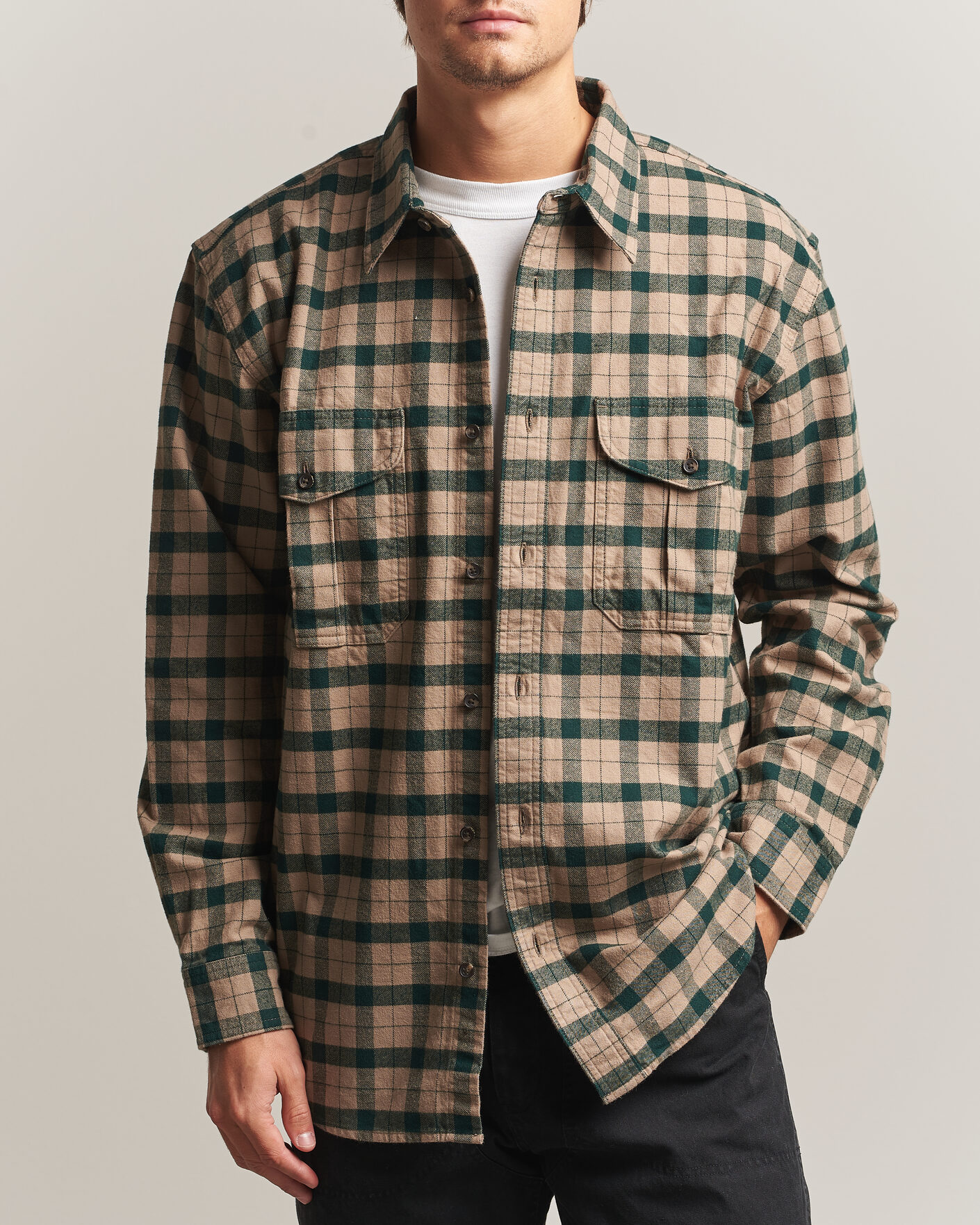 Herre | Skjorter | Filson | Checked Alaskan Guide Shirt Oatmeal