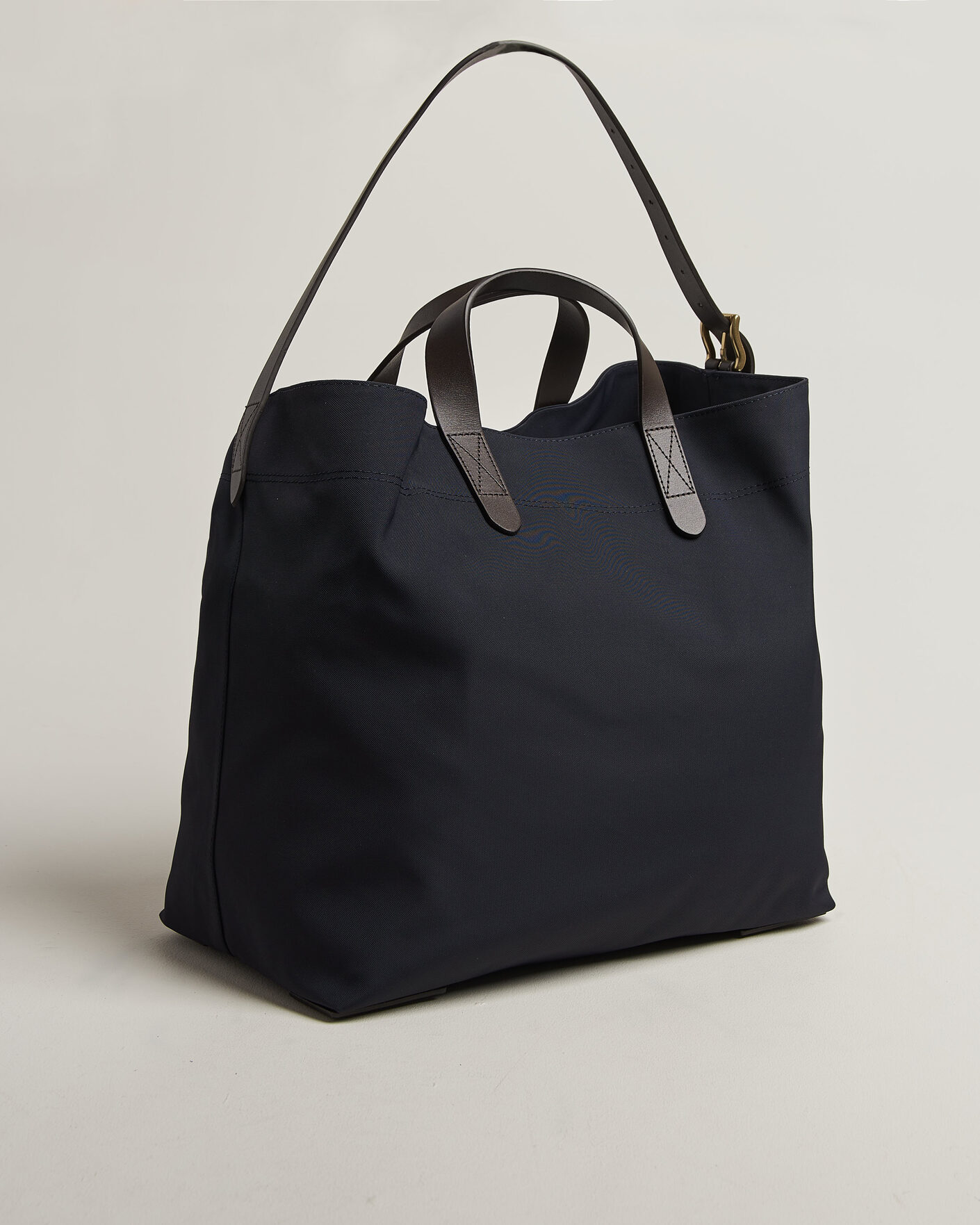 Herre | Tasker | Mismo | M/S Companion Tote Bag Navy/Dark Brown