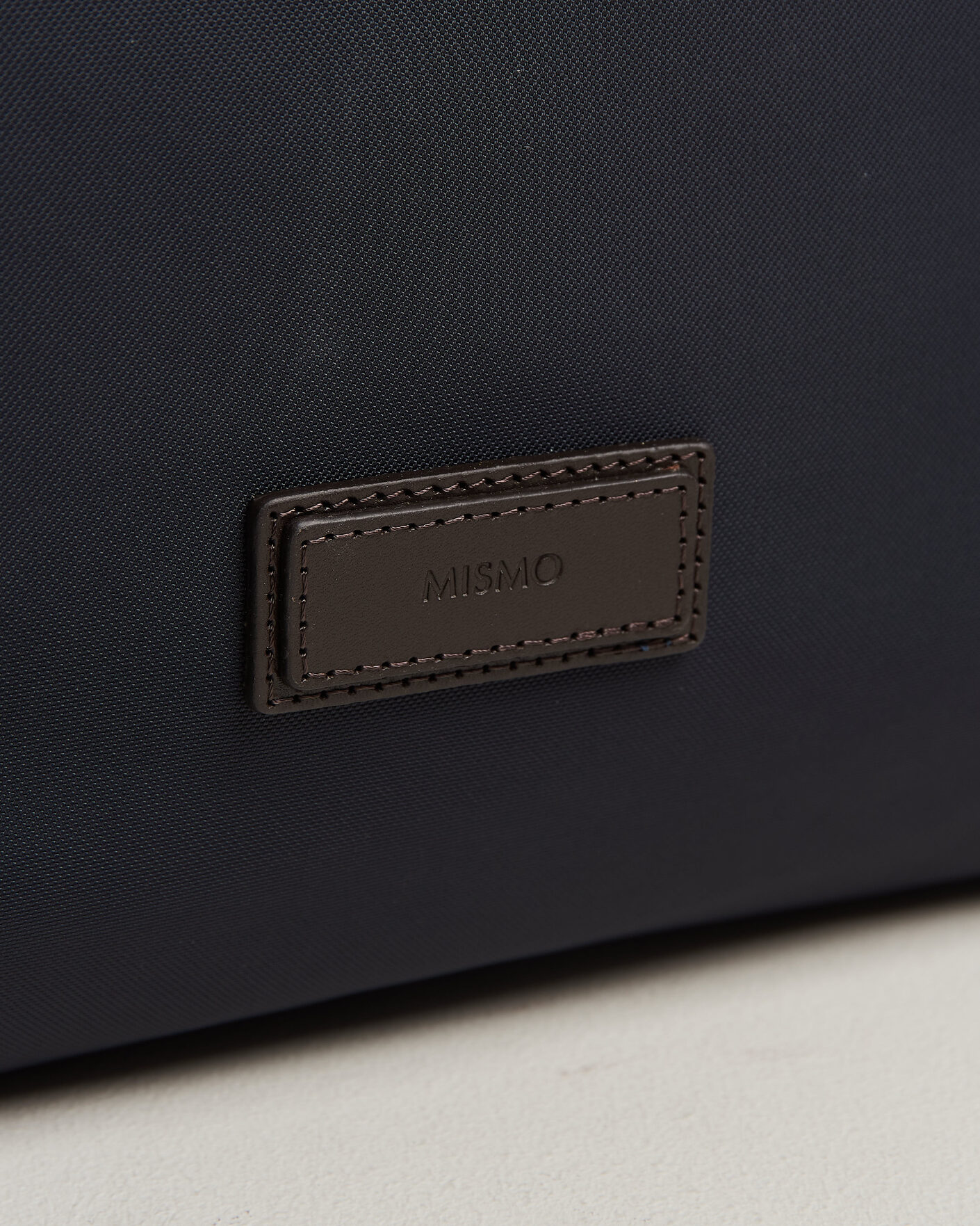 Herre | Tasker | Mismo | M/S Companion Tote Bag Navy/Dark Brown